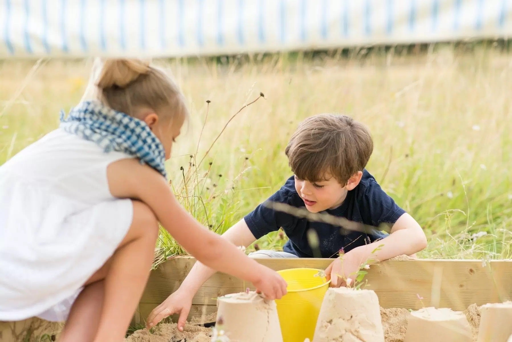 Plum Wooden Sandpit With Canopy - Natural