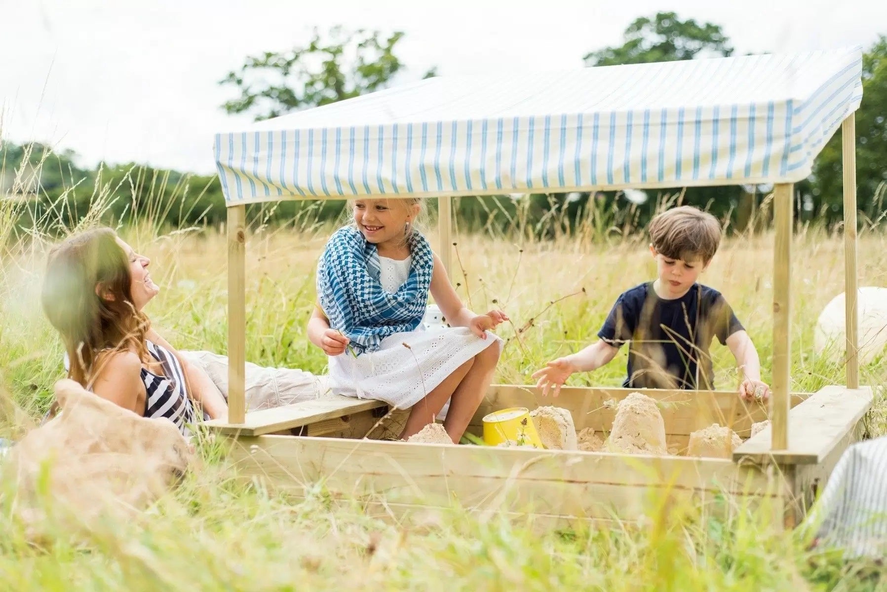 Plum Wooden Sandpit With Canopy - Natural