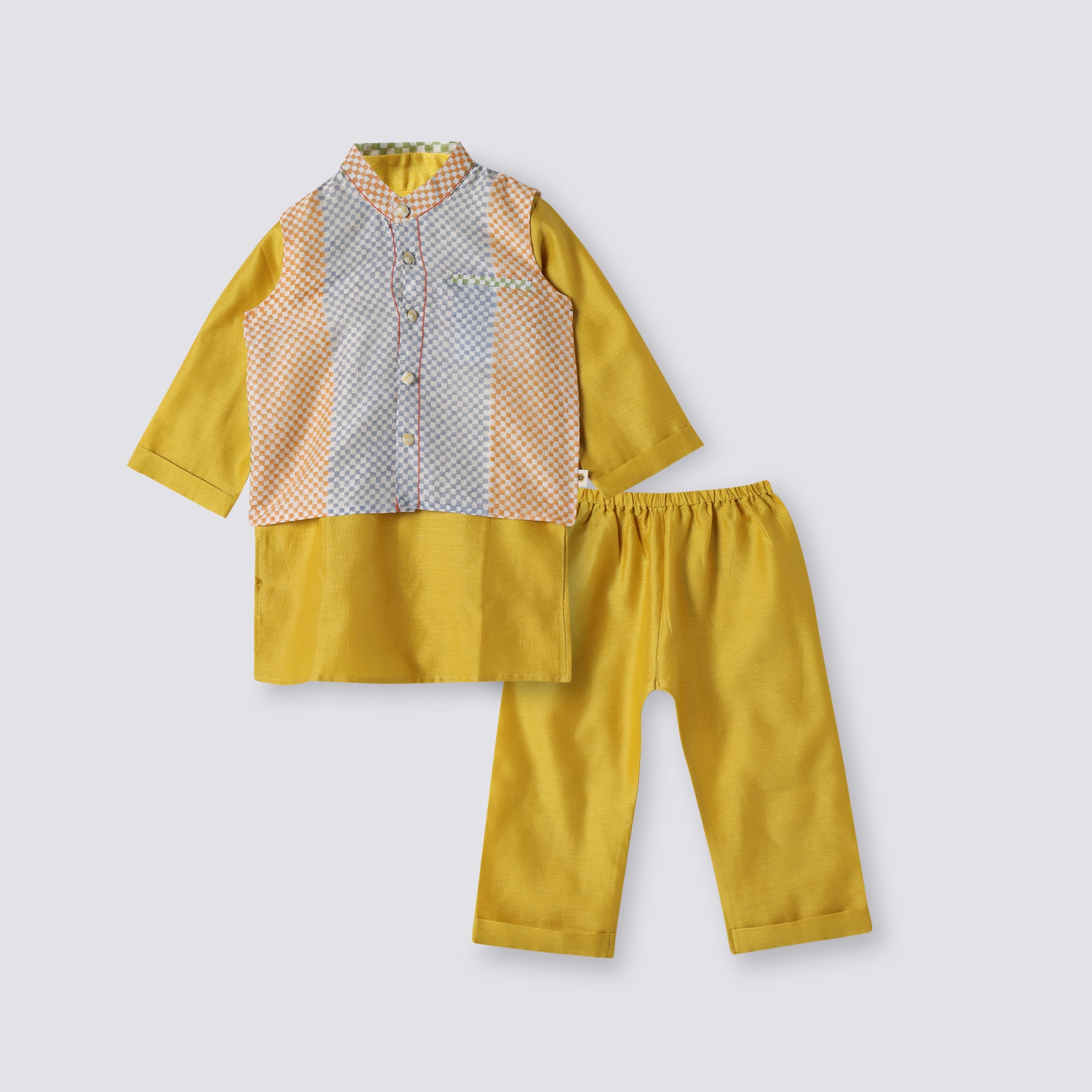 Chanderi Kurta Pyjama & Bandi Set