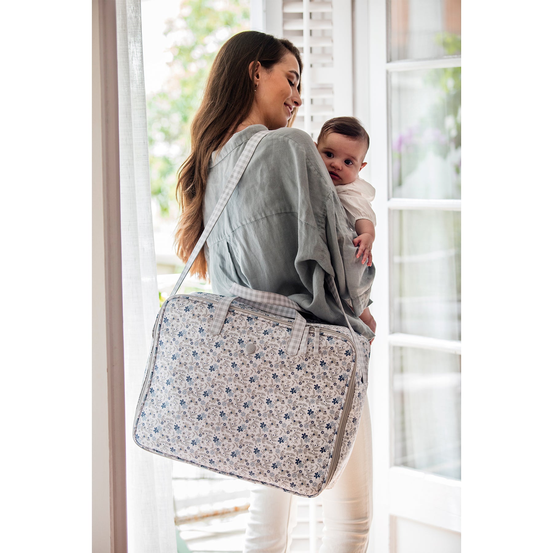 Pasito a Pasito Delia Blue Travel Holiday and Maternity Bag