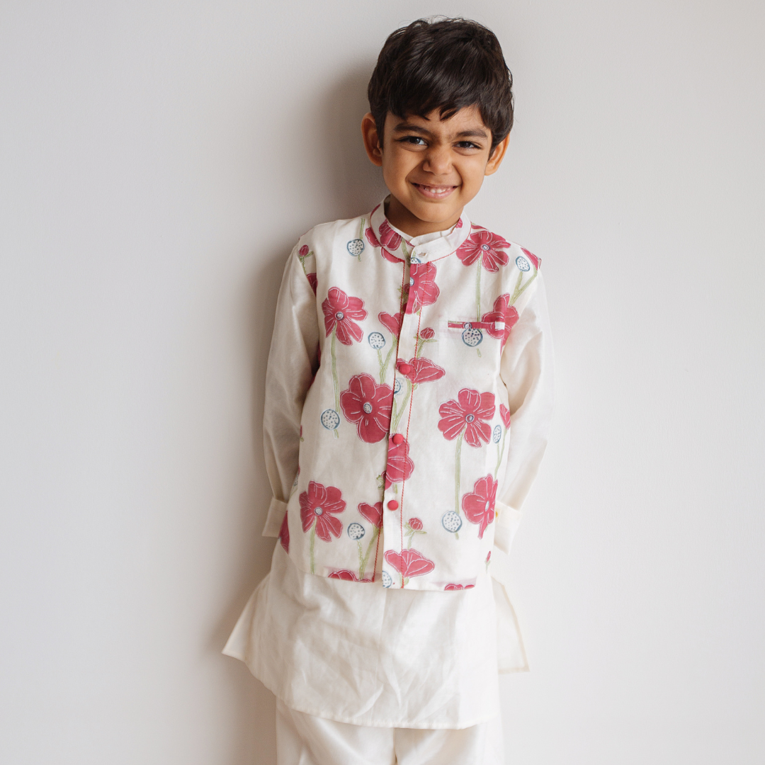 Chanderi Kurta Pyjama & Bandi Set