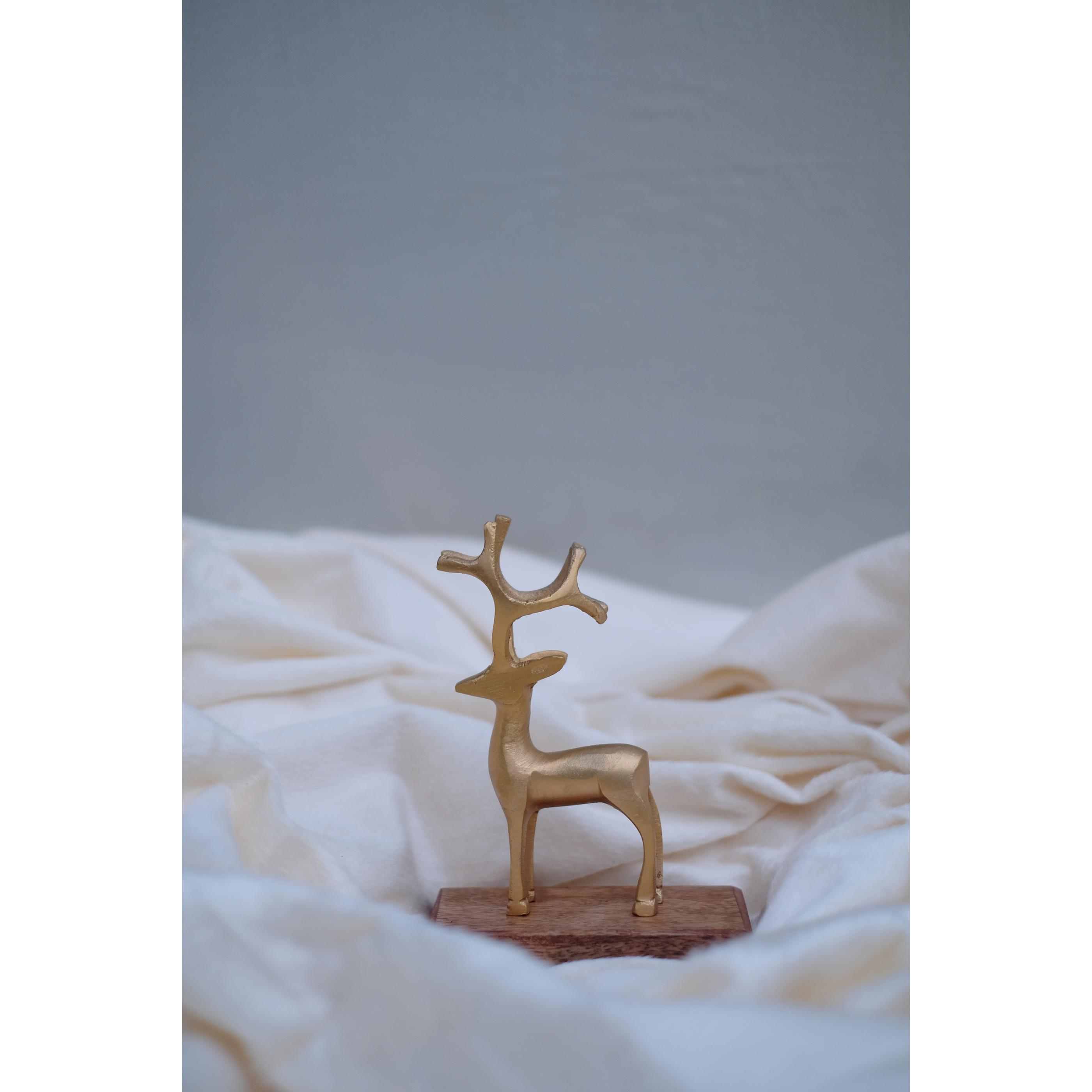 Nordic Christmas Decorations COMET Metal Table Top Reindeer With Wooden Base