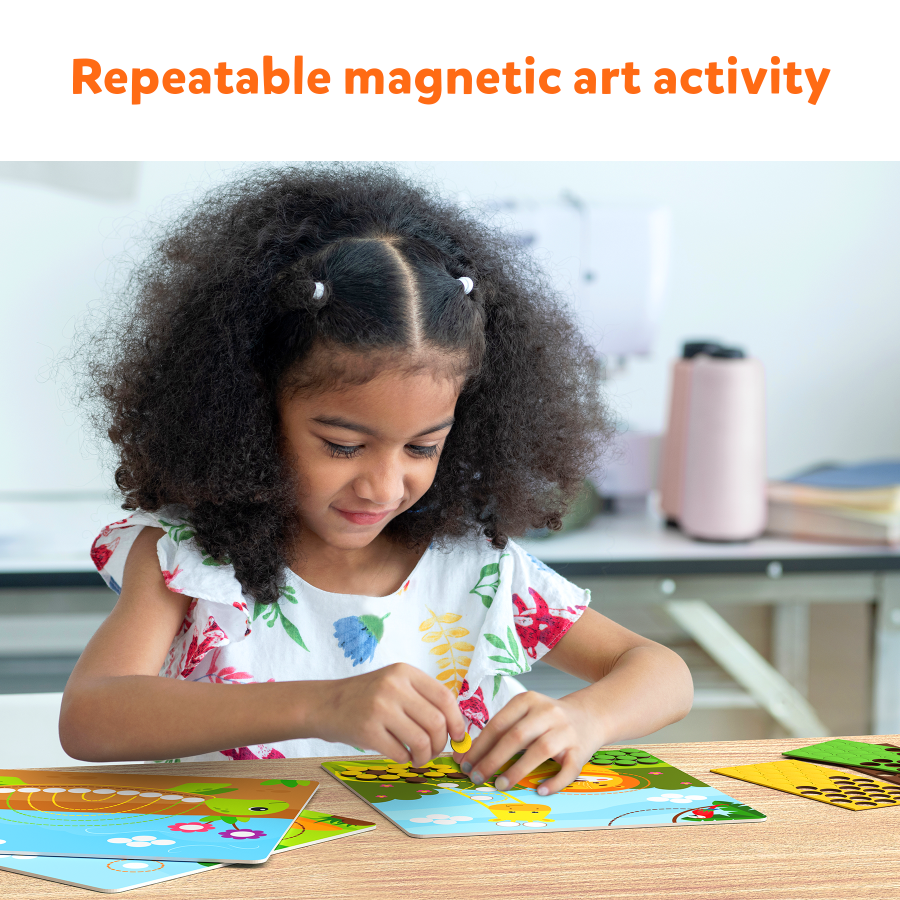 Skillmatics Art Activity Dot It with Magnets - Animals, No Mess Repeatable Art for Kids, Craft Kits, DIY Activity, Gifts for Ages 4 to 7