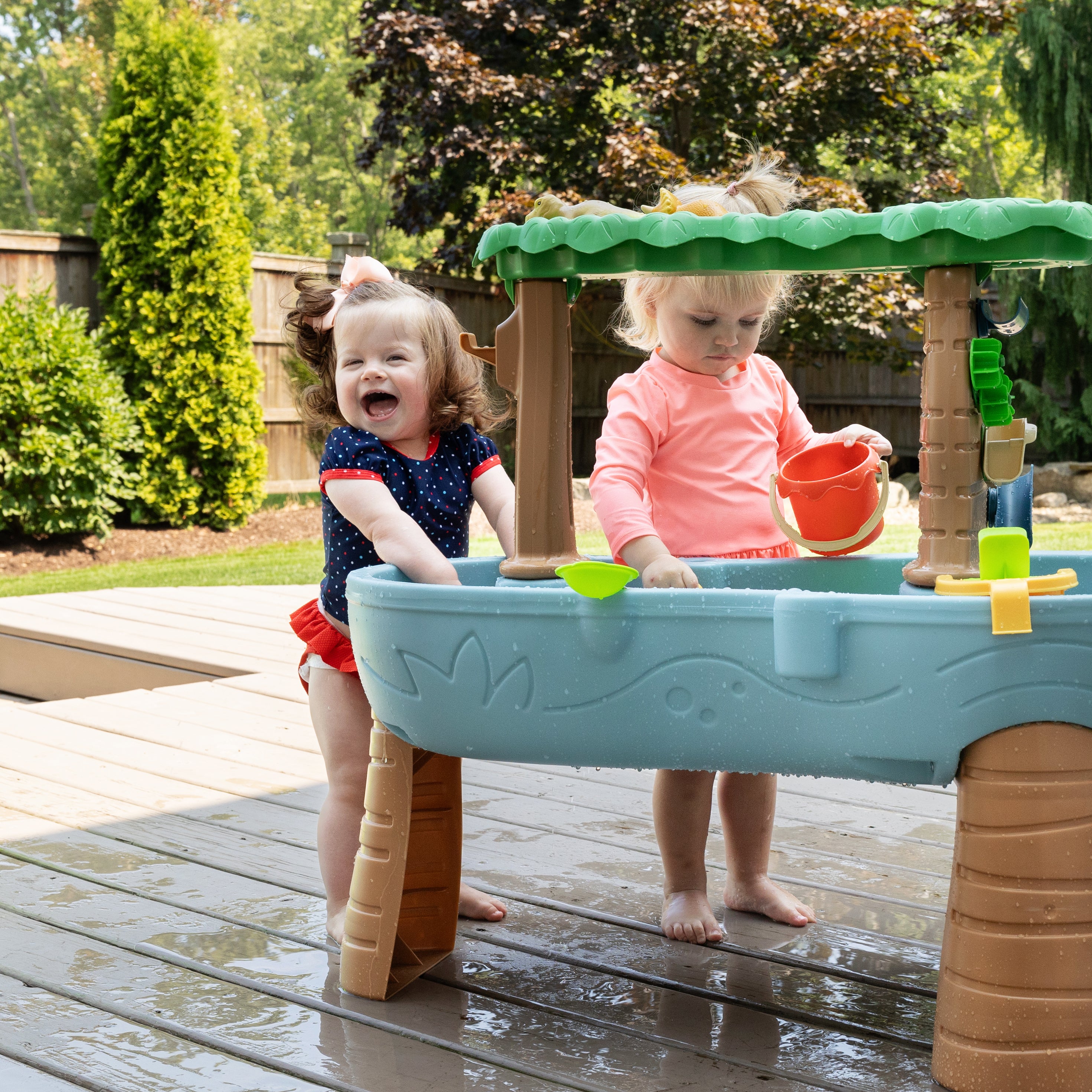 Step2 Dino Shower Water Table
