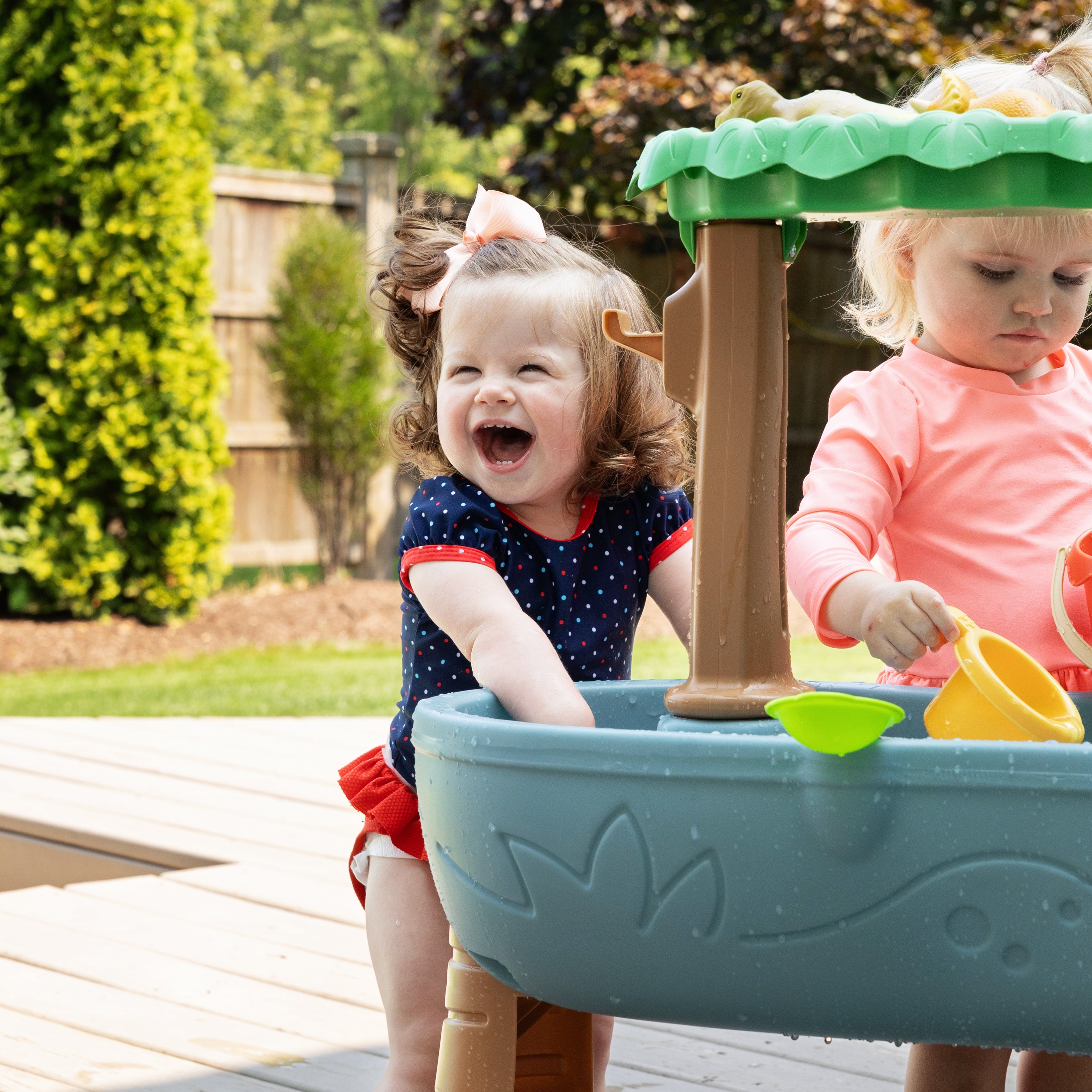 Step2 Dino Shower Water Table
