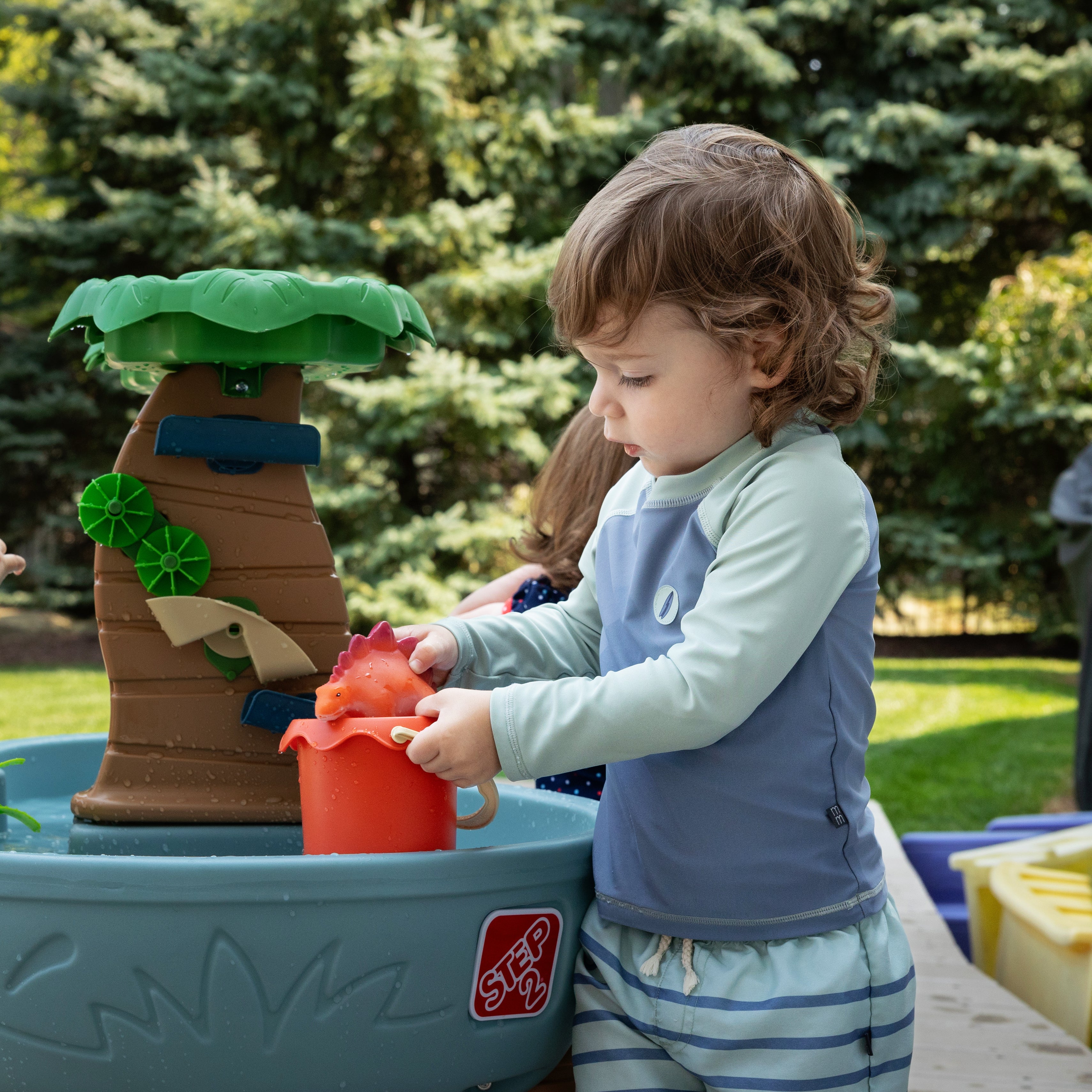 Step2 Dino Shower Water Table