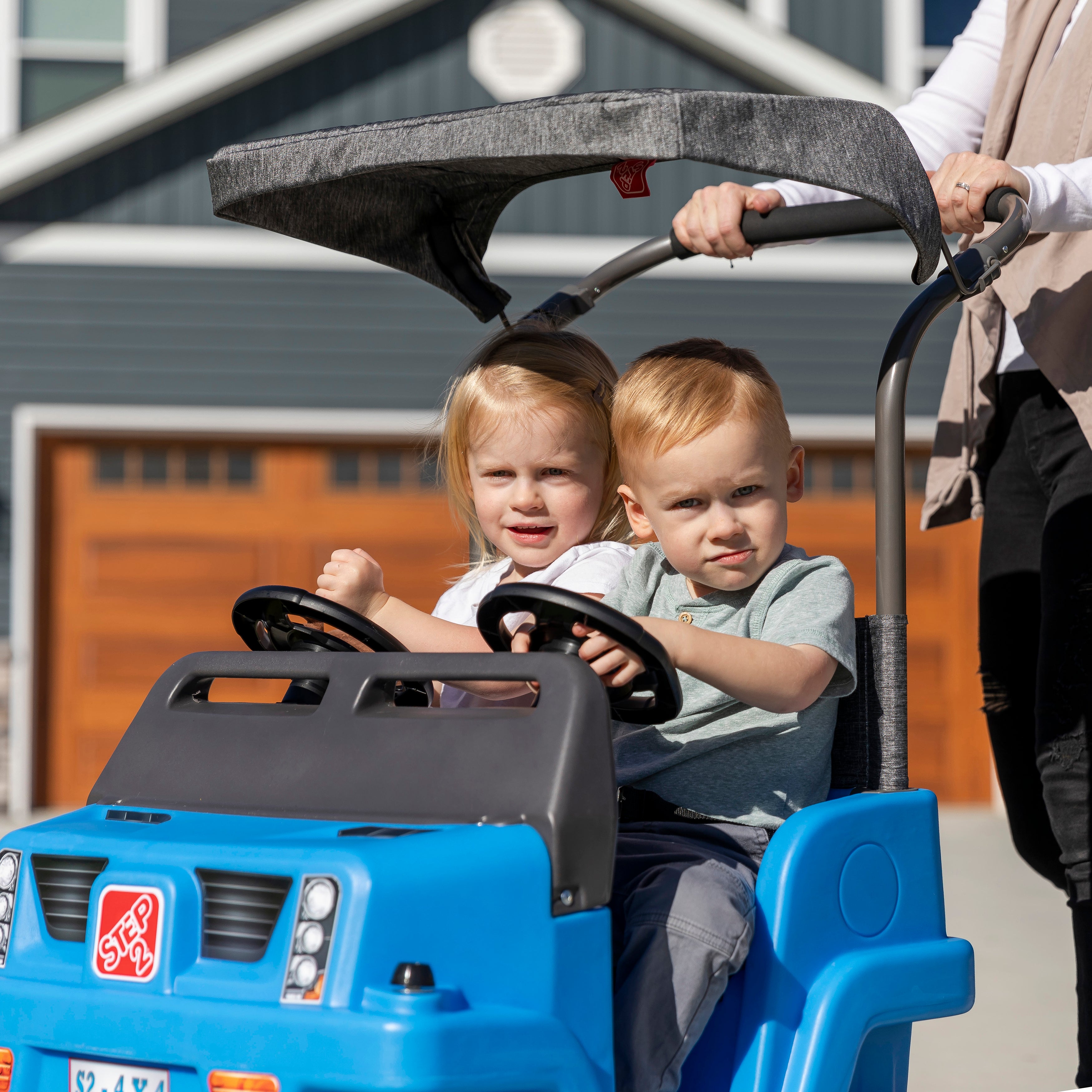 Step2 Side By Side Push Around Suv (Blue)