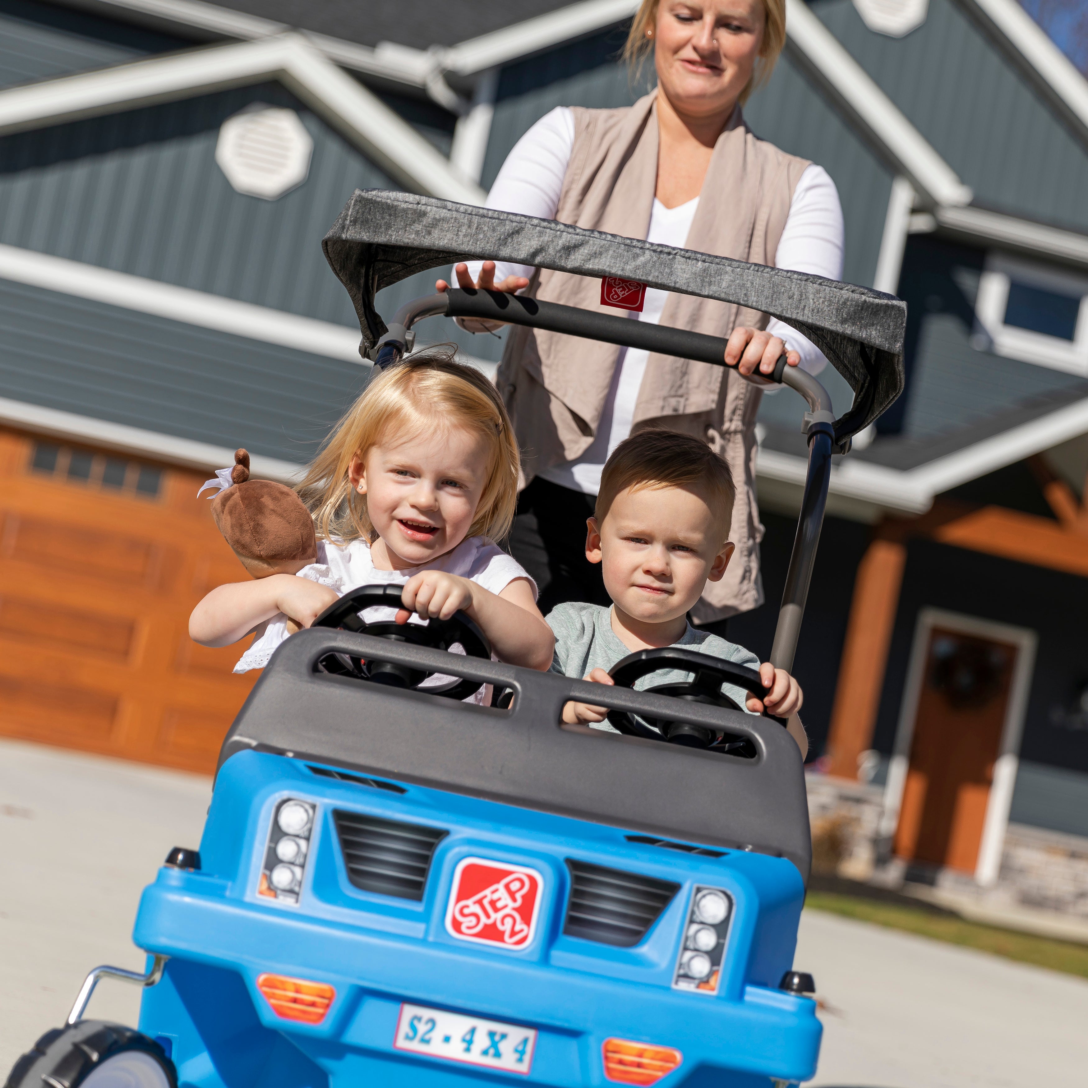 Step2 Side By Side Push Around Suv (Blue)