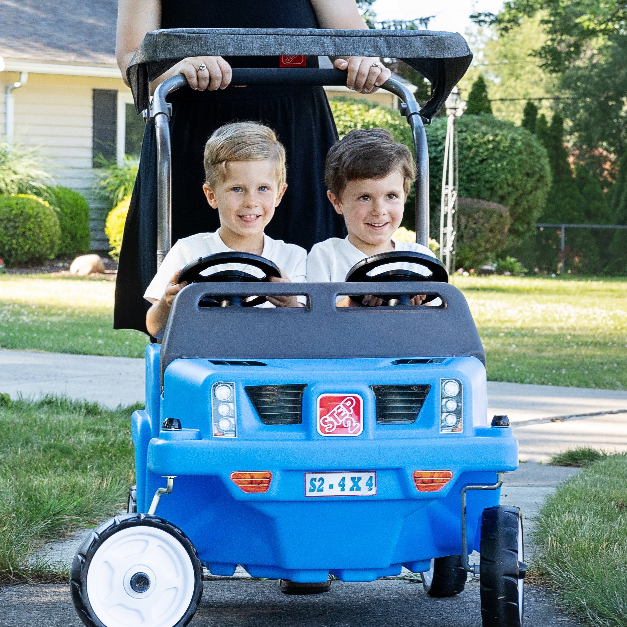 Step2 Side By Side Push Around Suv (Blue)