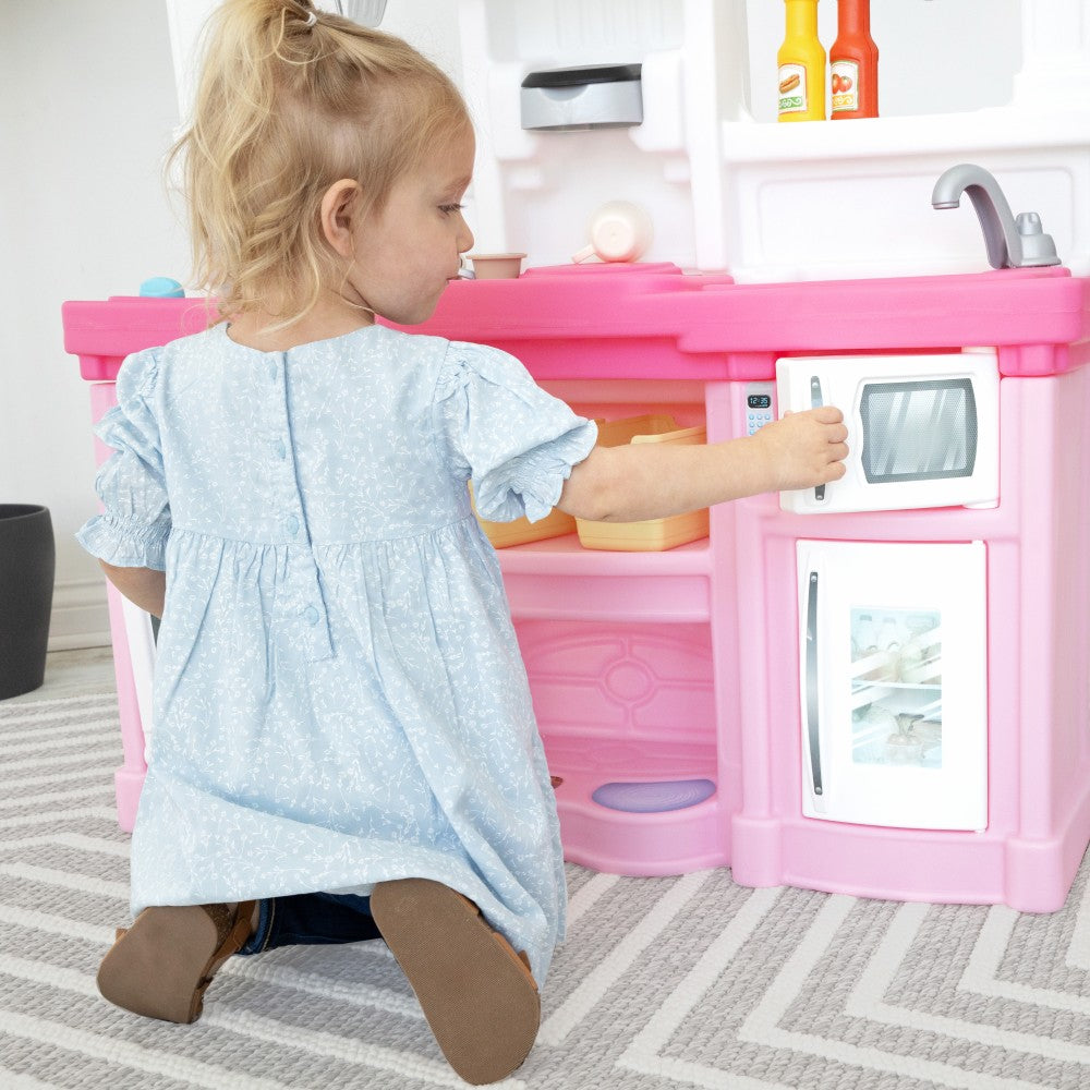 Step2 Fun With Friends Kitchen (Pink)