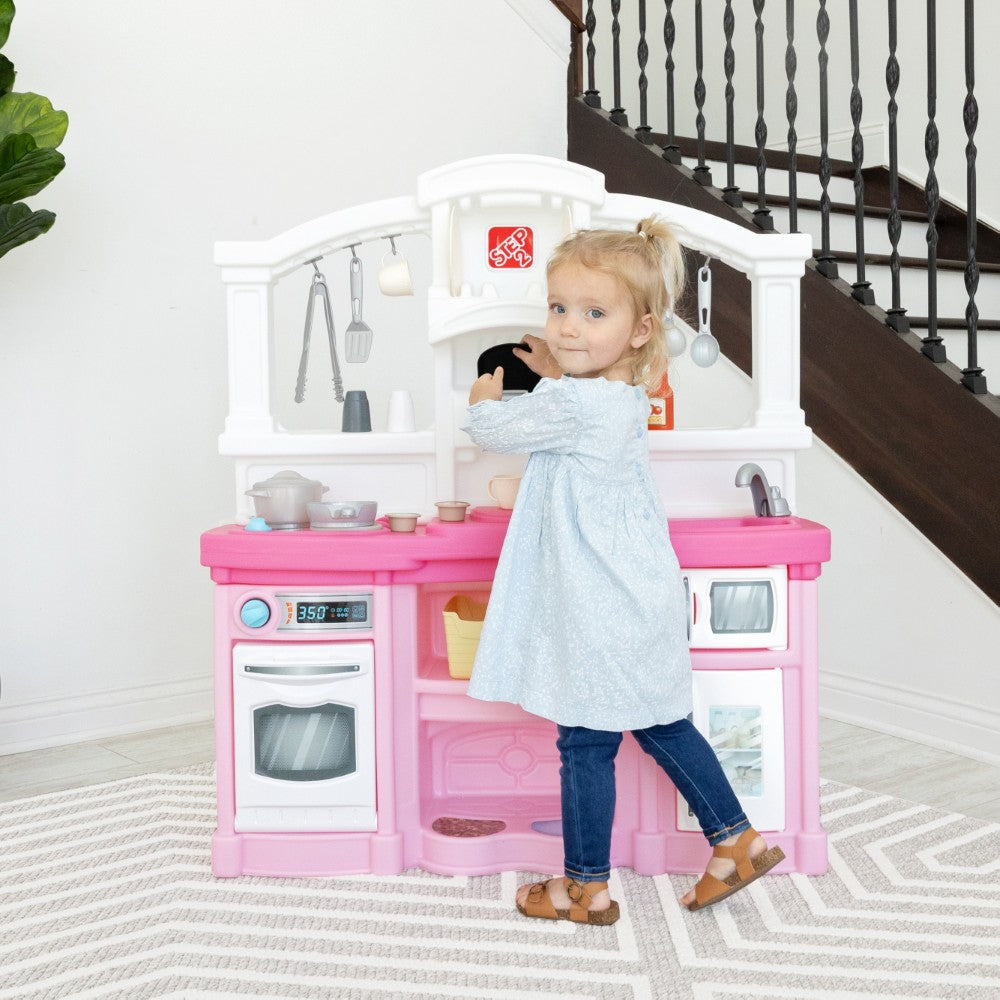 Step2 Fun With Friends Kitchen (Pink)