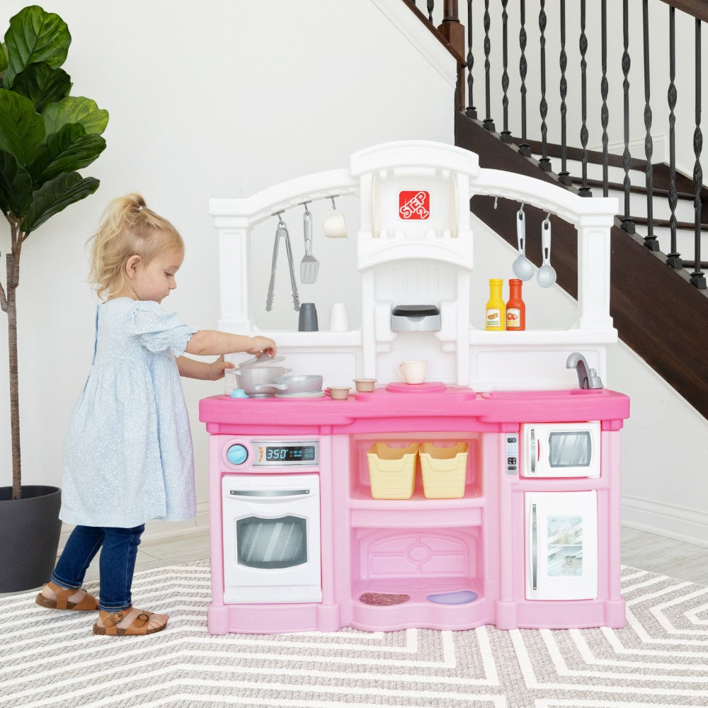 Step2 Fun With Friends Kitchen (Pink)
