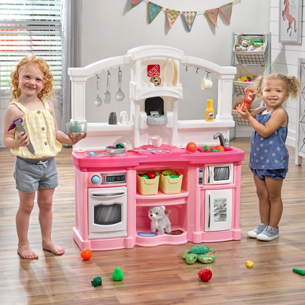 Step2 Fun With Friends Kitchen (Pink)