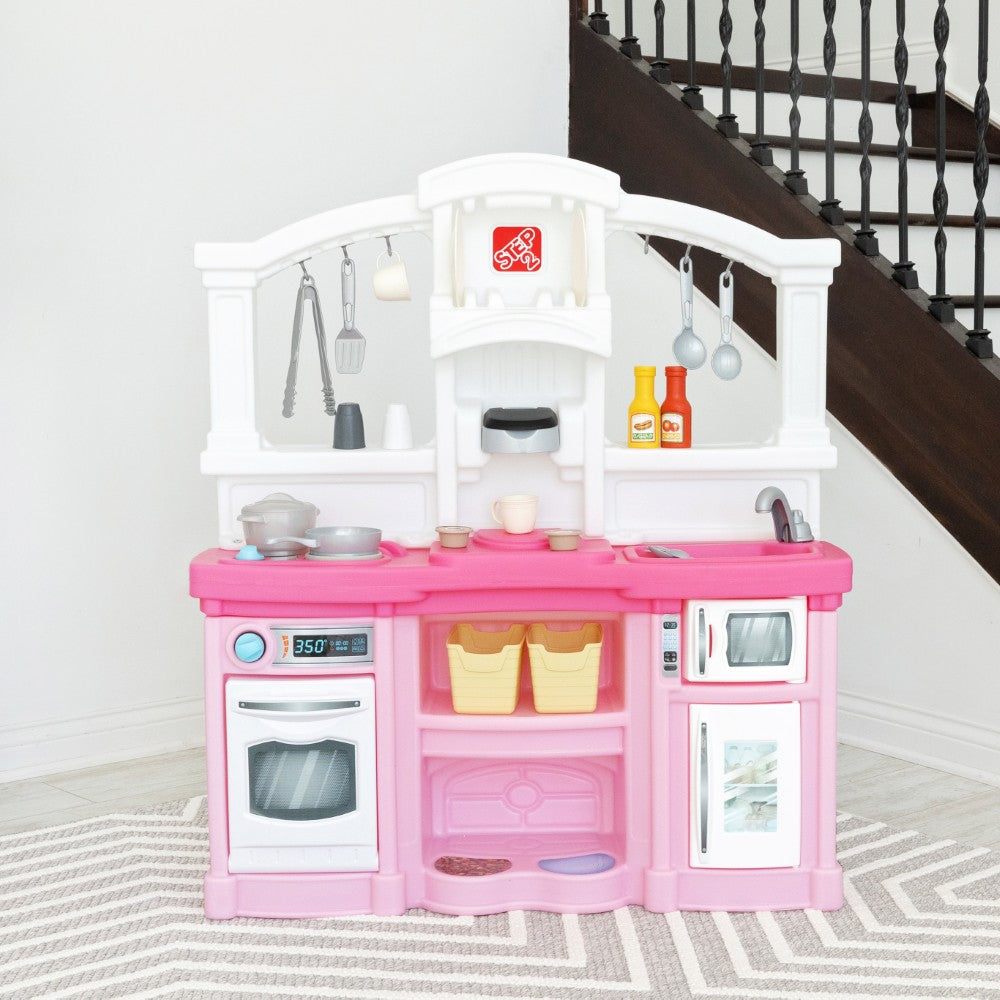 Step2 Fun With Friends Kitchen (Pink)