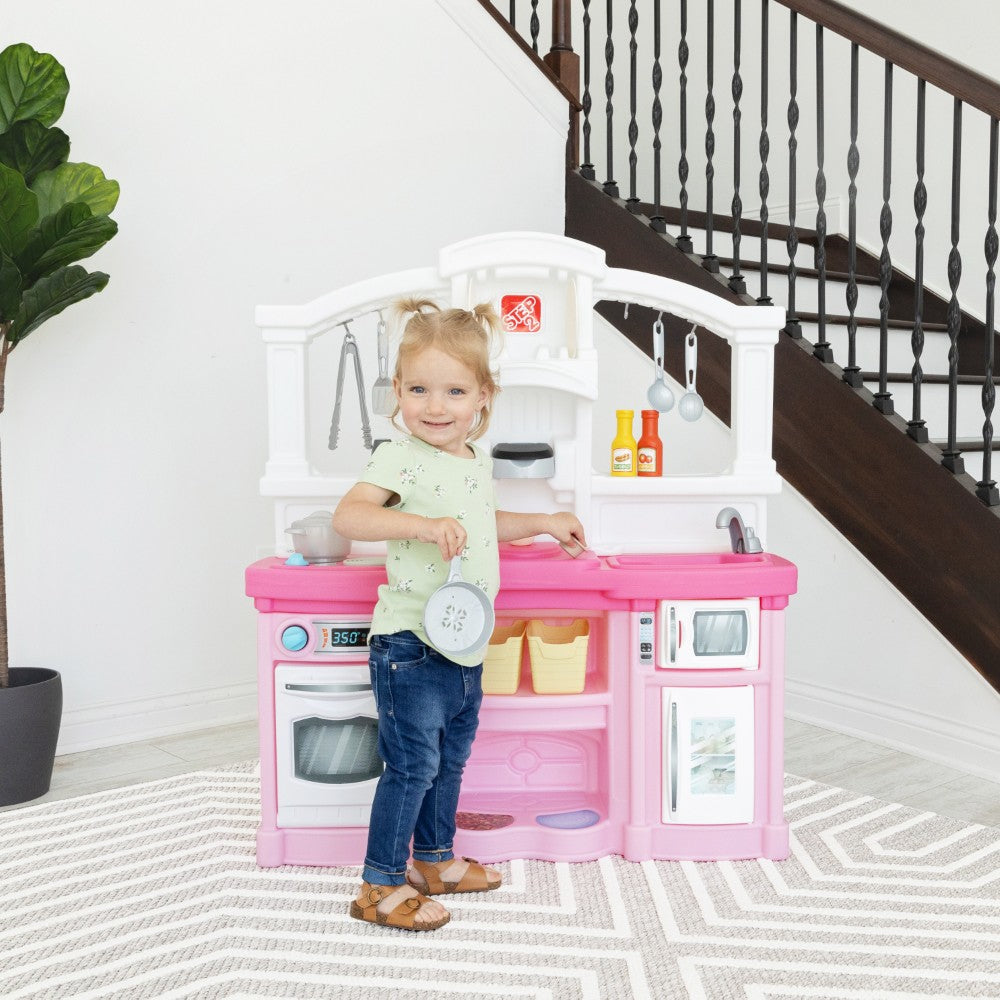 Step2 Fun With Friends Kitchen (Pink)