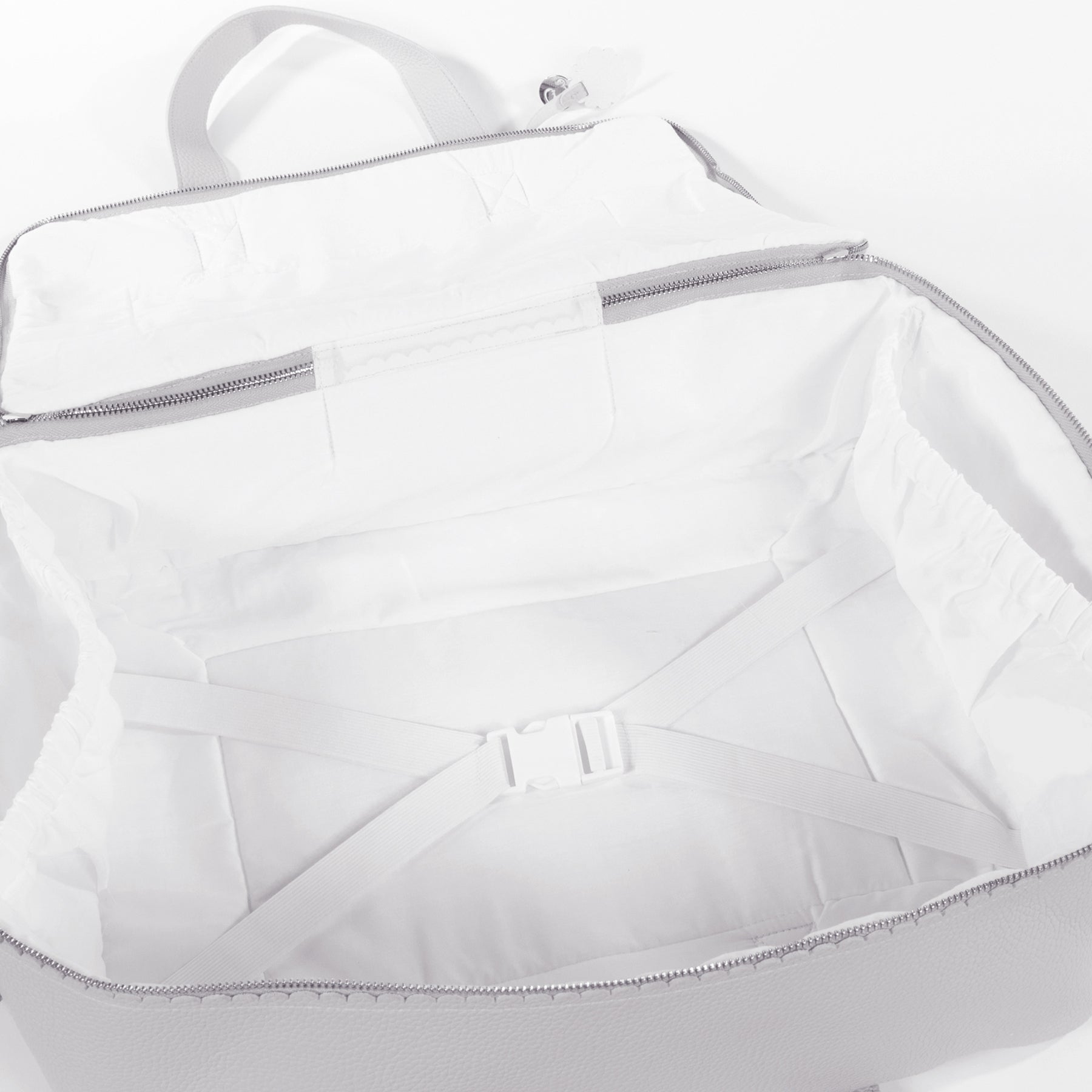 Pasito a Pasito Biscuit Grey Travel Holiday and Maternity Bag