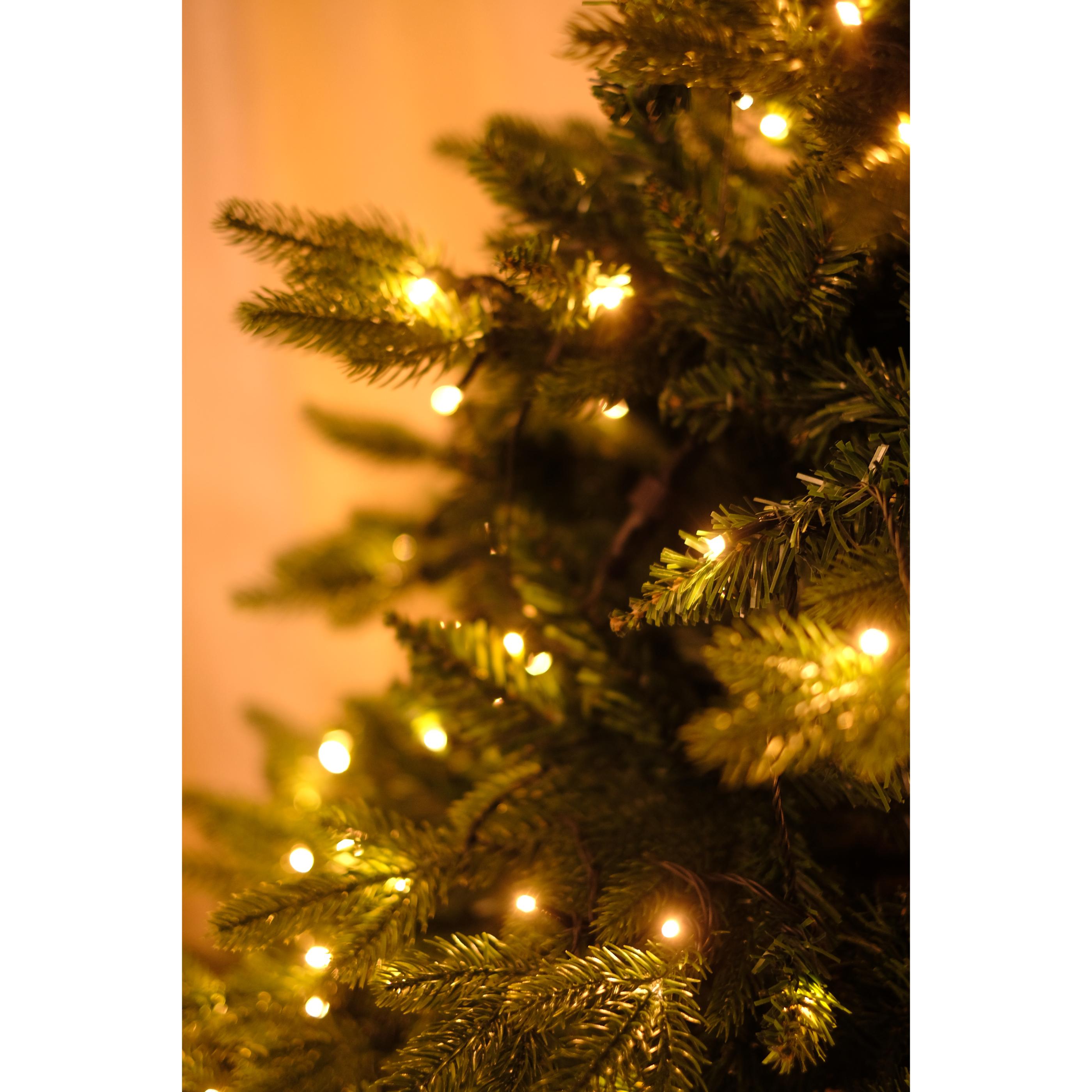 SWEN 6 feet pre-lit MELROSE Christmas Tree