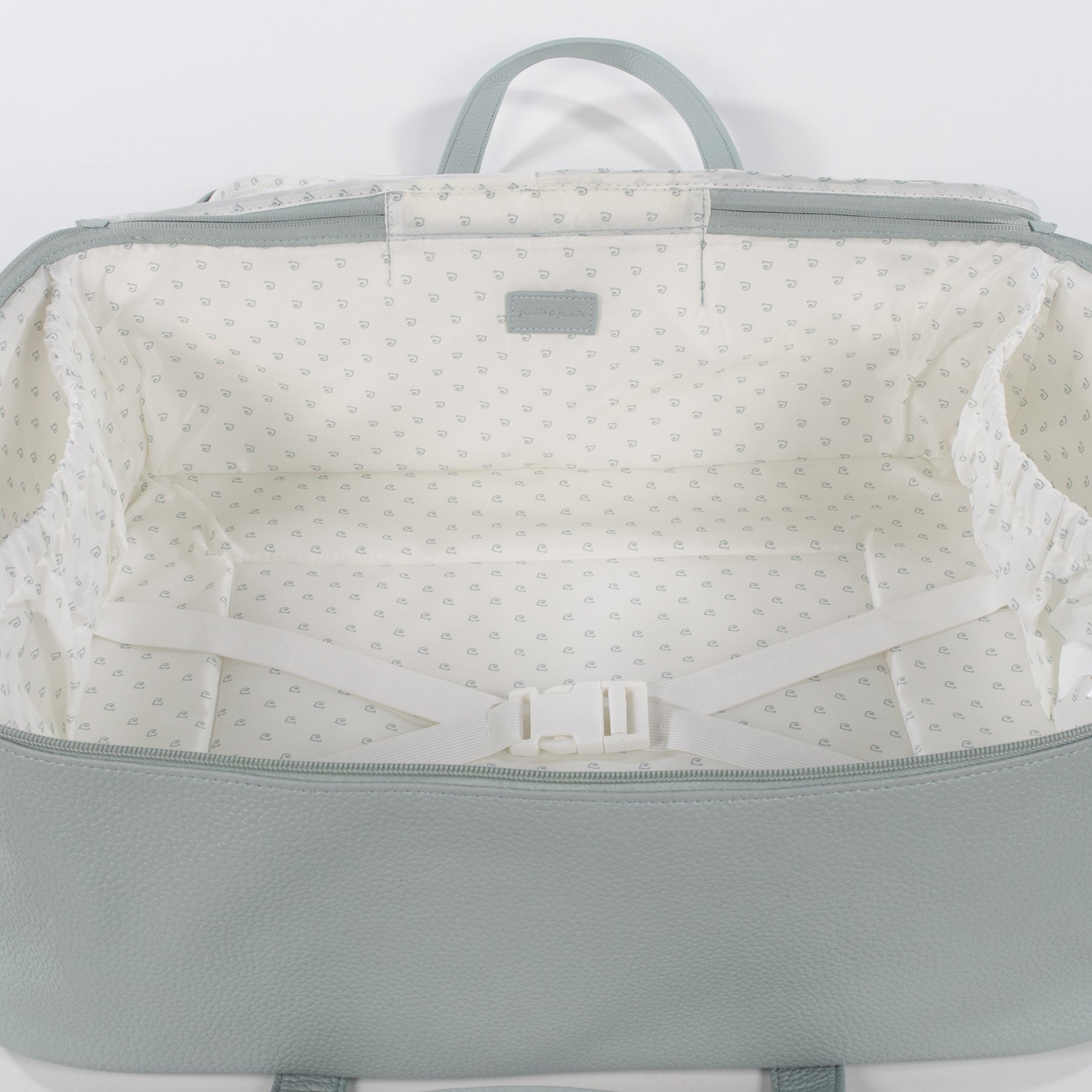 Pasito a Pasito Yummi Green Travel Holiday and Maternity Bag