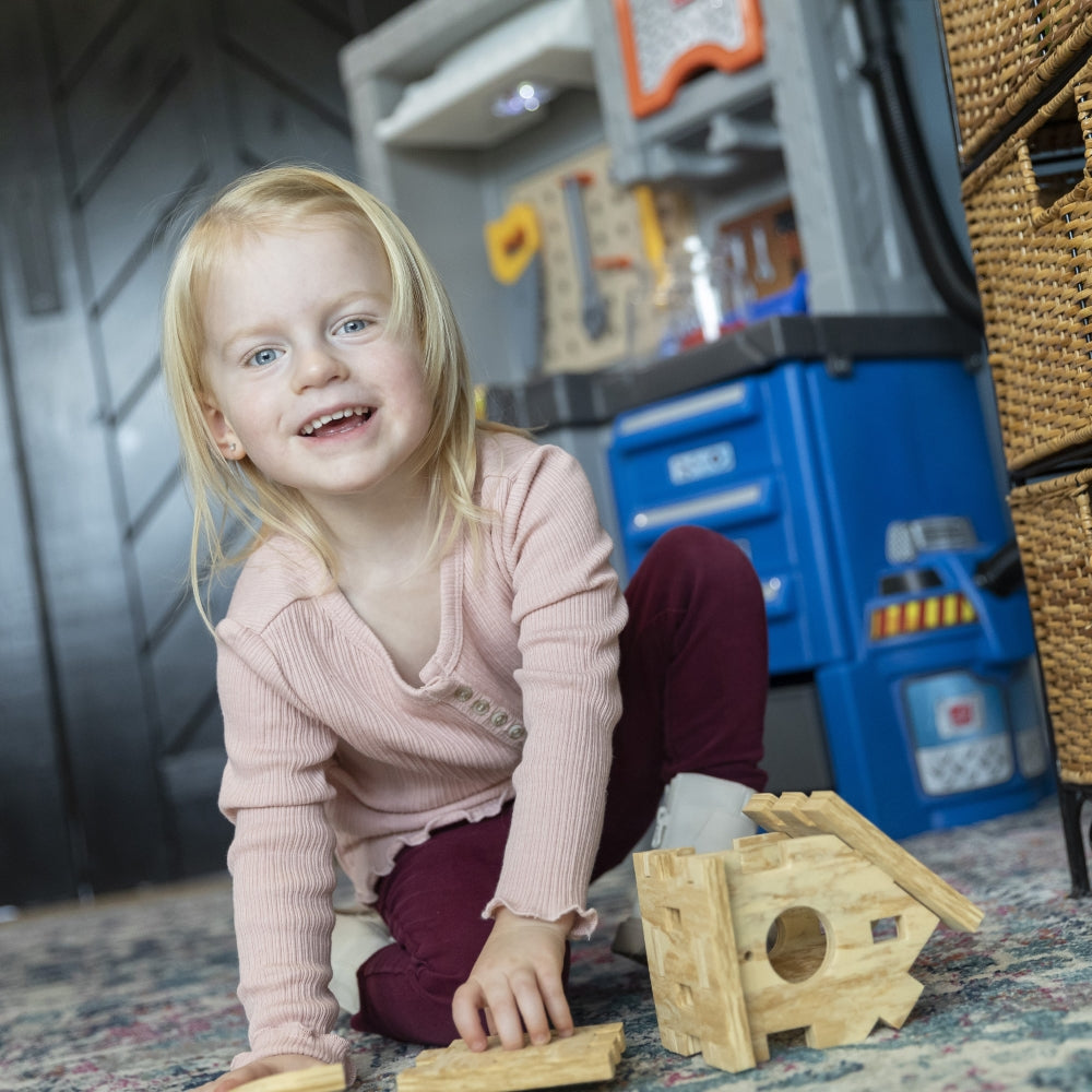 Step2 Deluxe Workshop