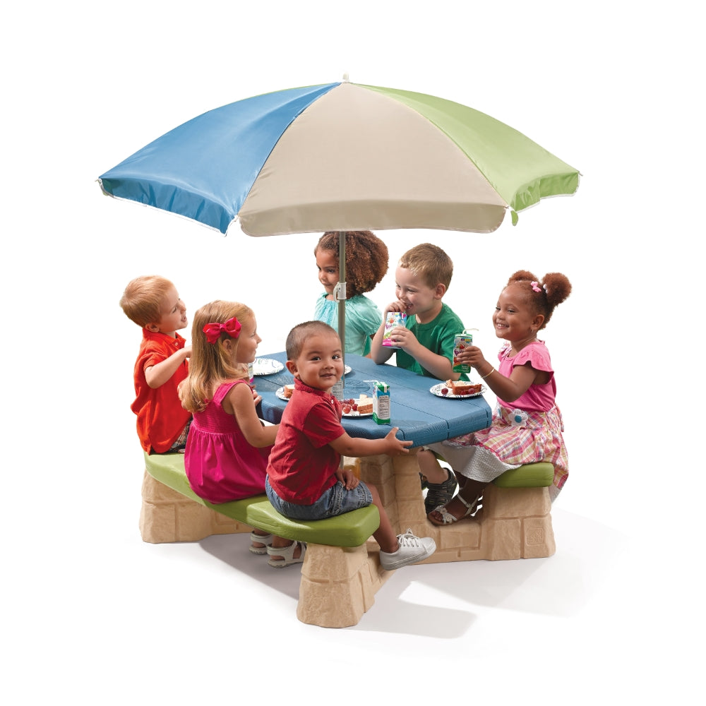 Step2 Naturally Playful Picnic Table With Umbrella