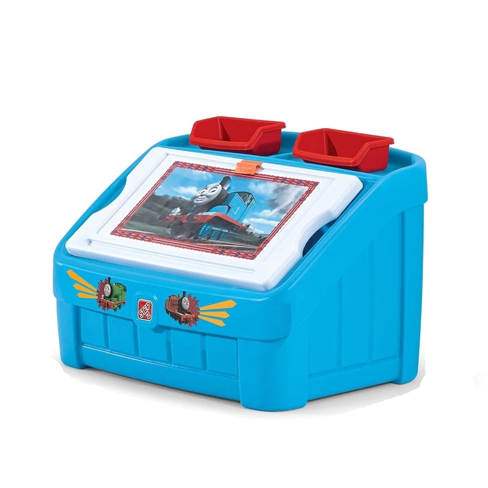 Step2  Tank Engine 2-In-1 Toy Box & Art Lid