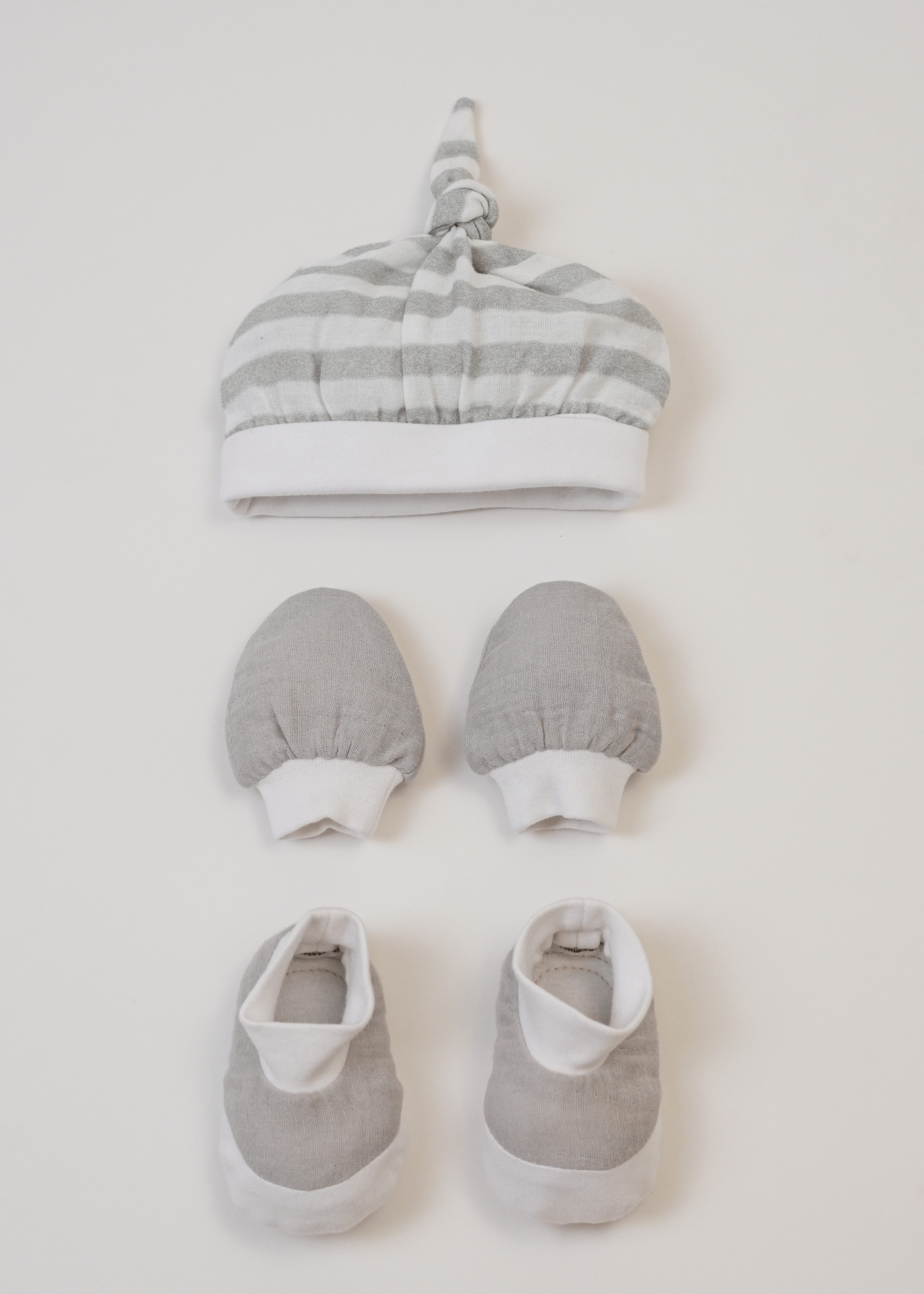 The Oval - Picture Perfect Gift Box