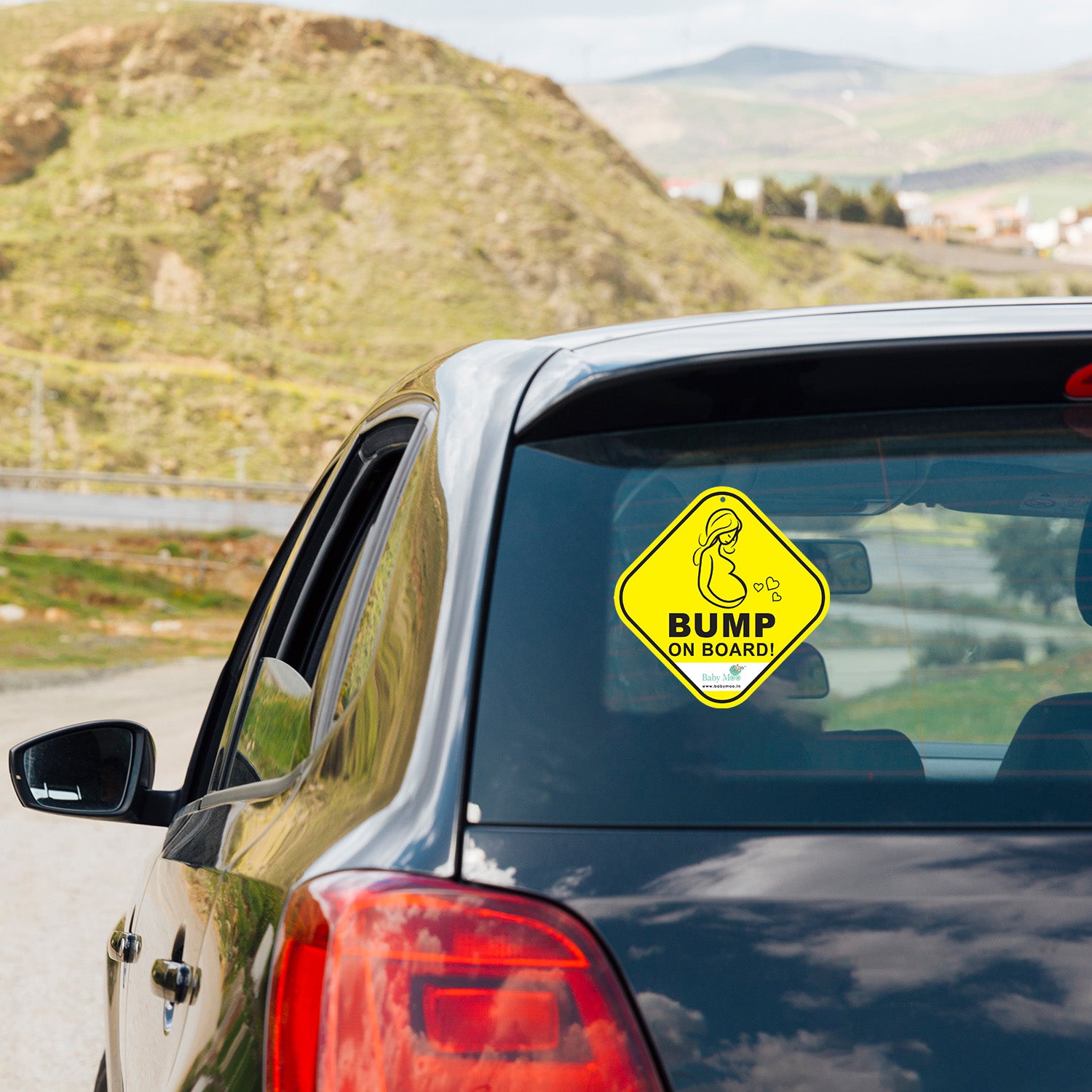 Baby Moo Mama On Board Pregnancy Safety Sign For Car With Vacuum Suction Cup Clip - Yellow