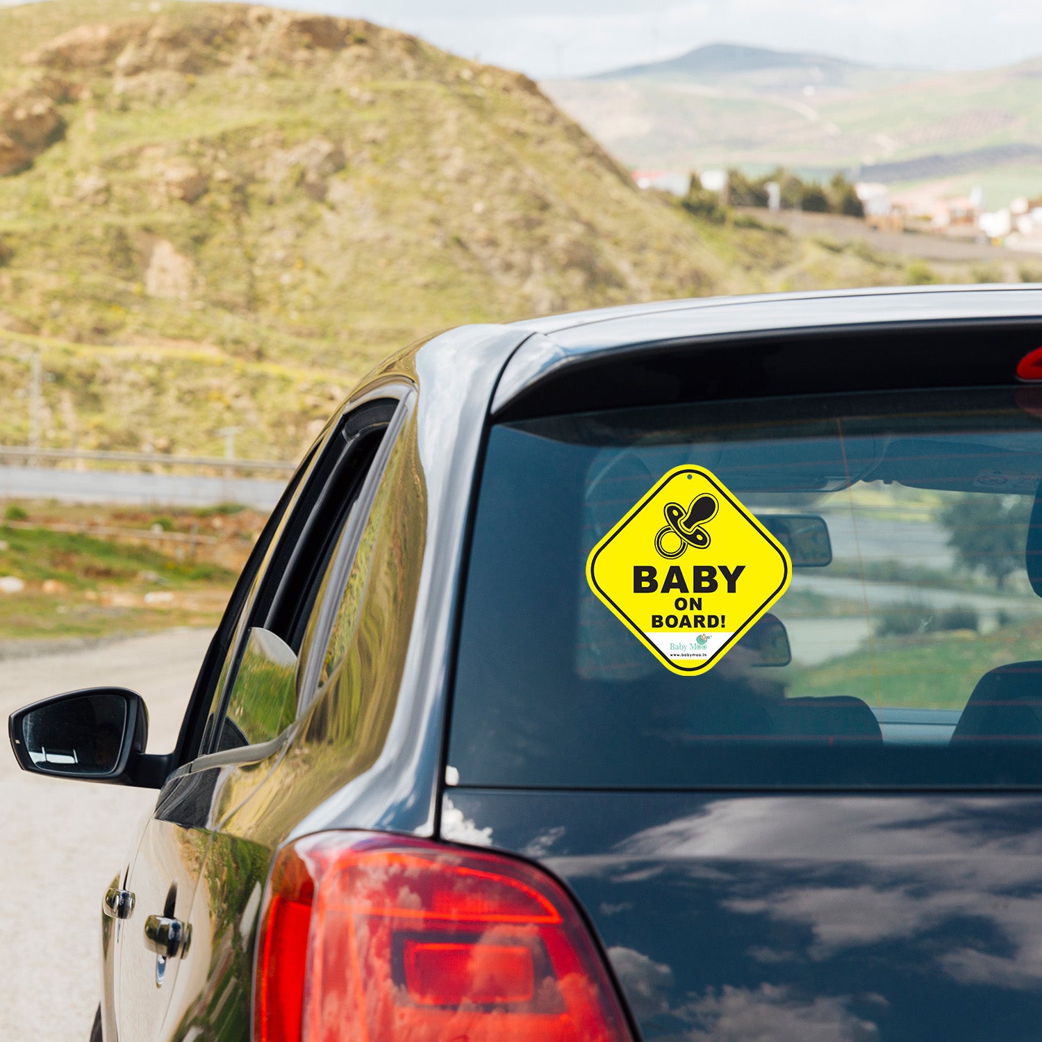 Baby Moo Tiny Infant on Board Car Safety Sign With Vacuum Suction Cup Clip - Yellow