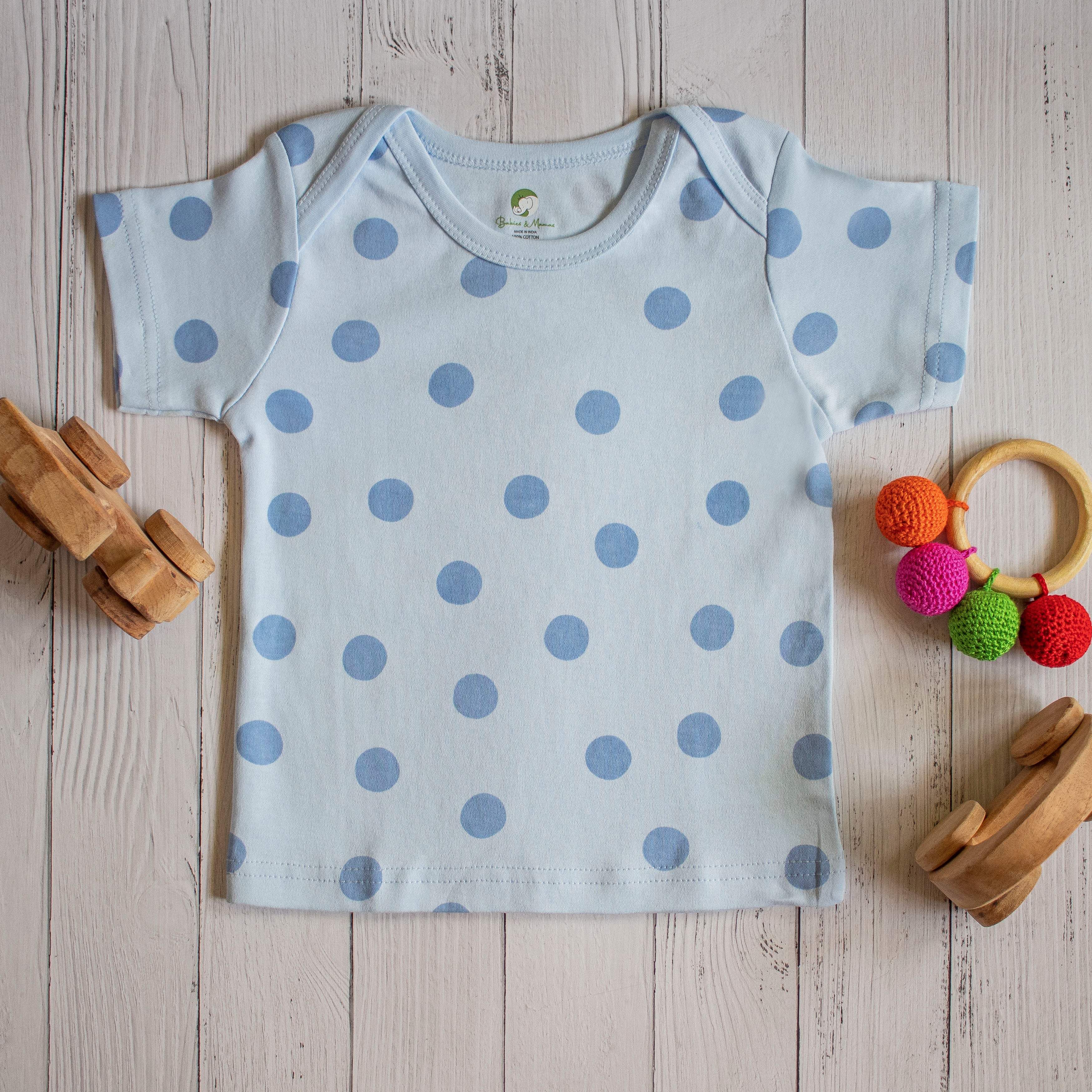 Polka Dot T-Shirt With Shorts