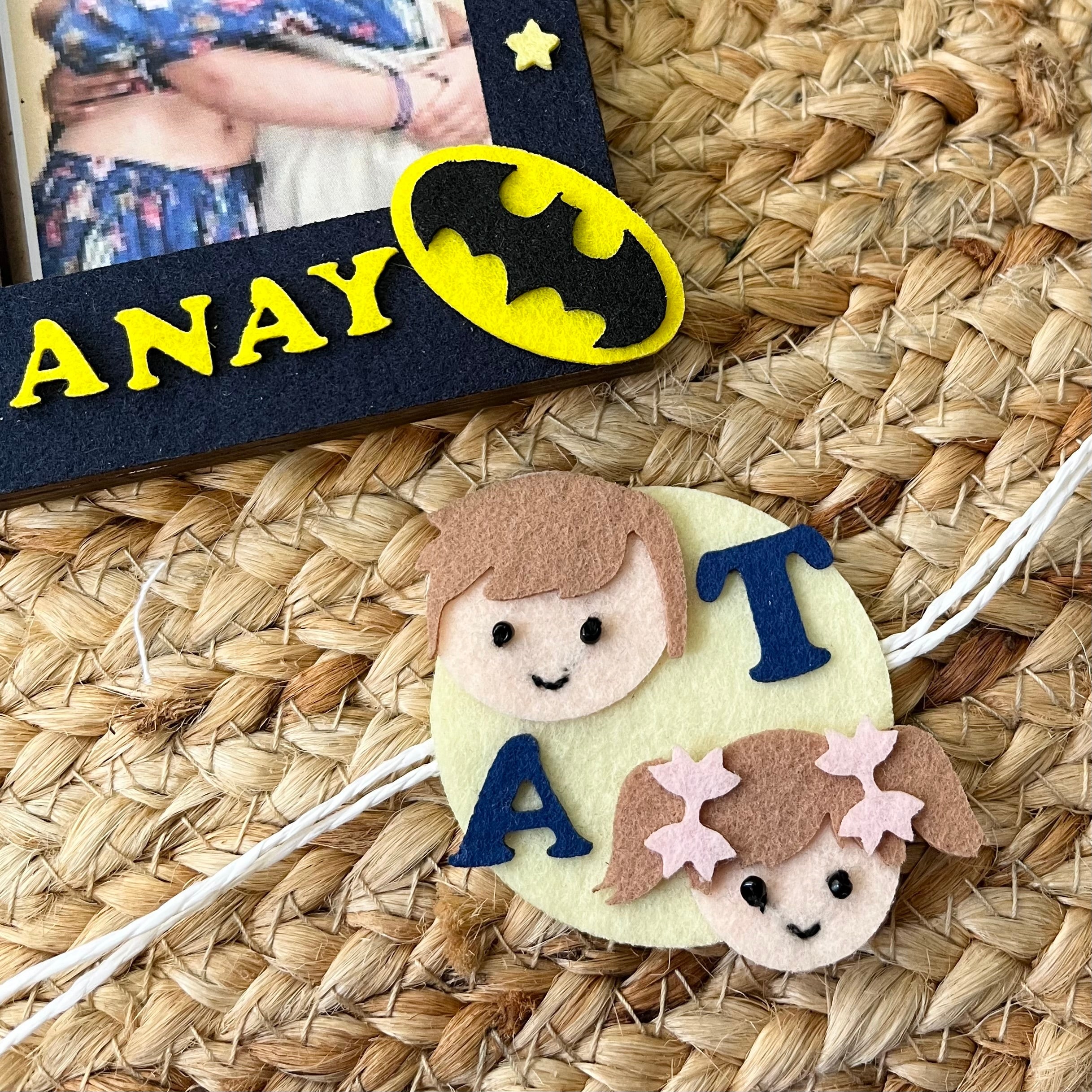 Babble Wrap Wooden Photo Frame With Rakhi