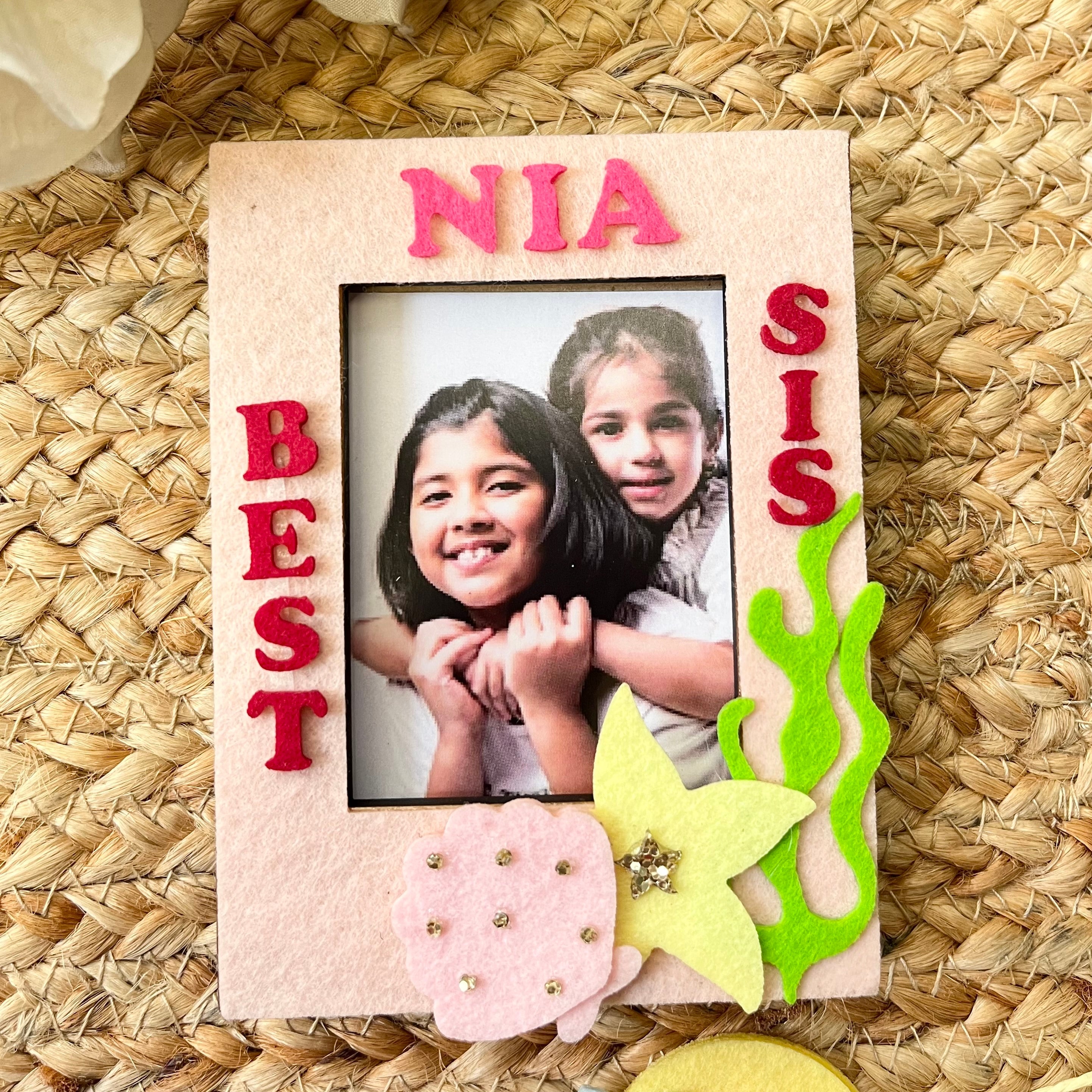 Babble Wrap Wooden Photo Frame With Rakhi