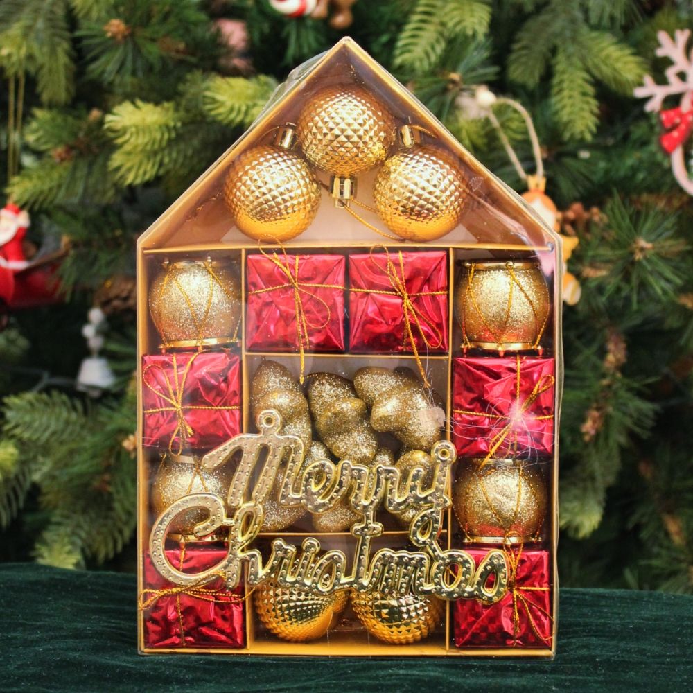 Bauble Kit- Berry Red & Gold (22 pcs)