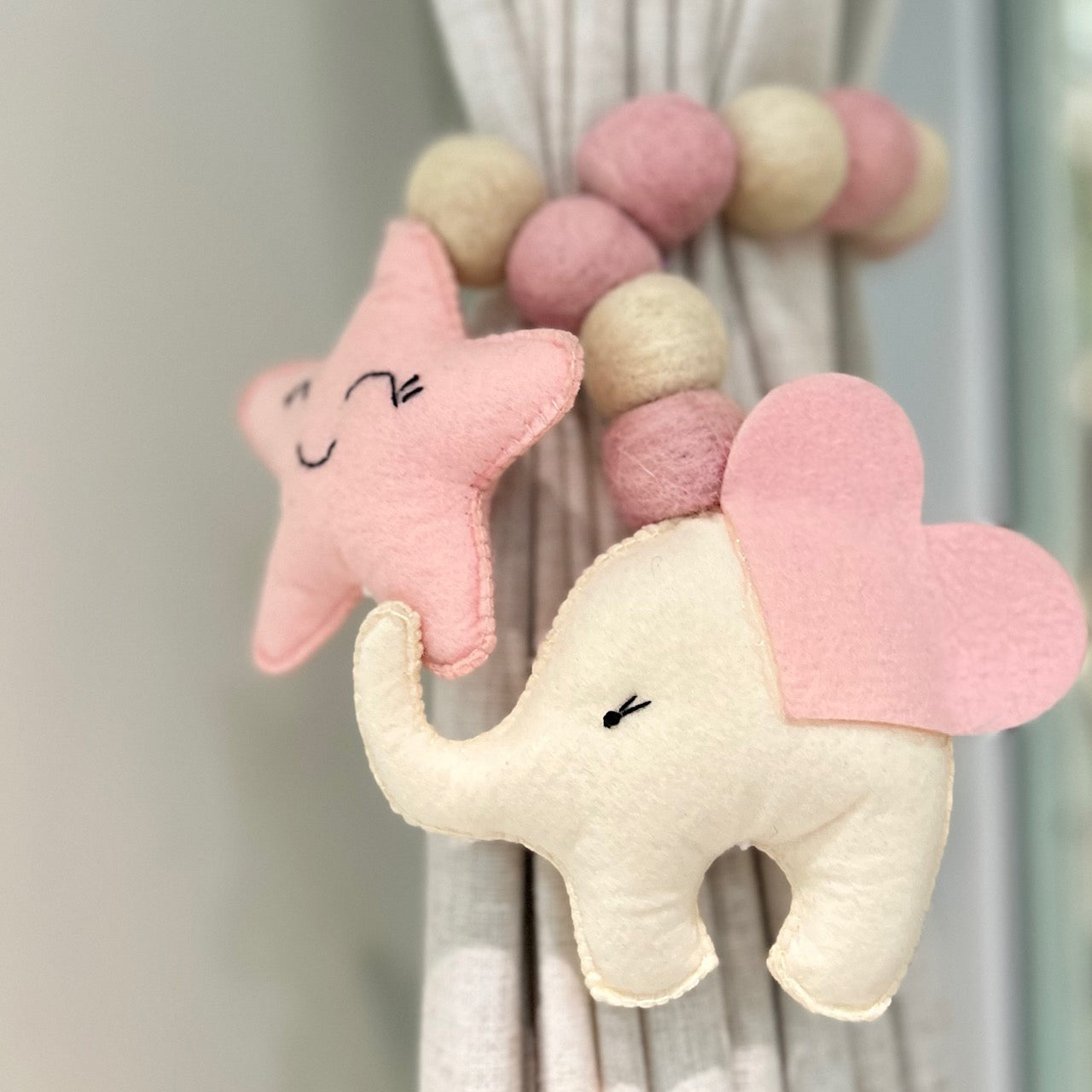 Curtain Tie - Baby Ellie (White)