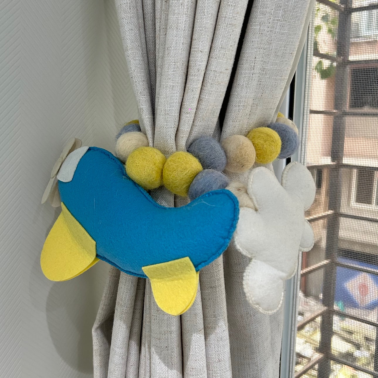 Curtain Tie