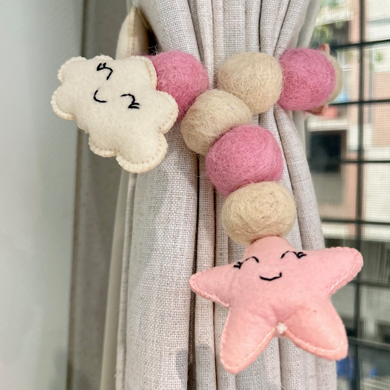 Curtain Tie