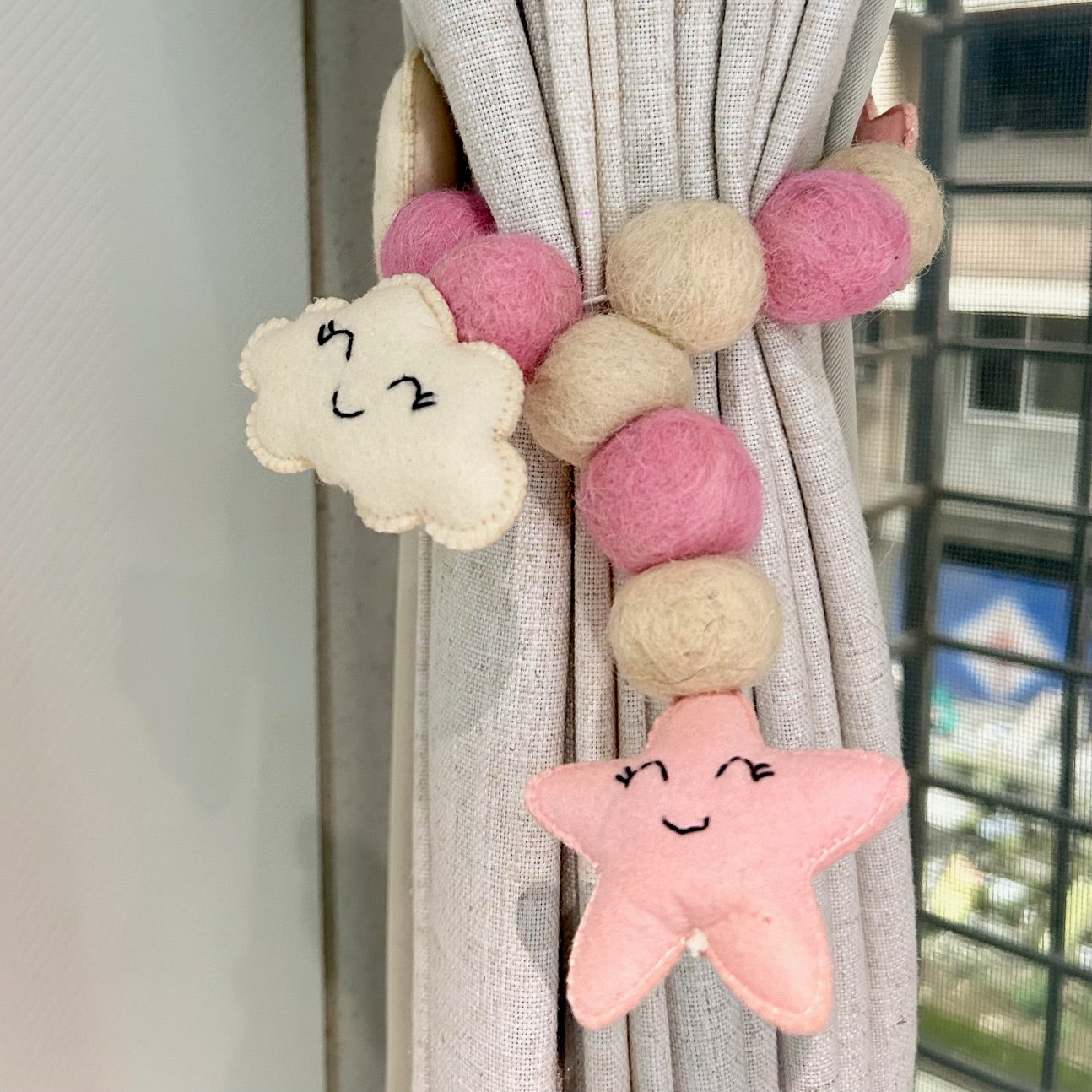Curtain Tie