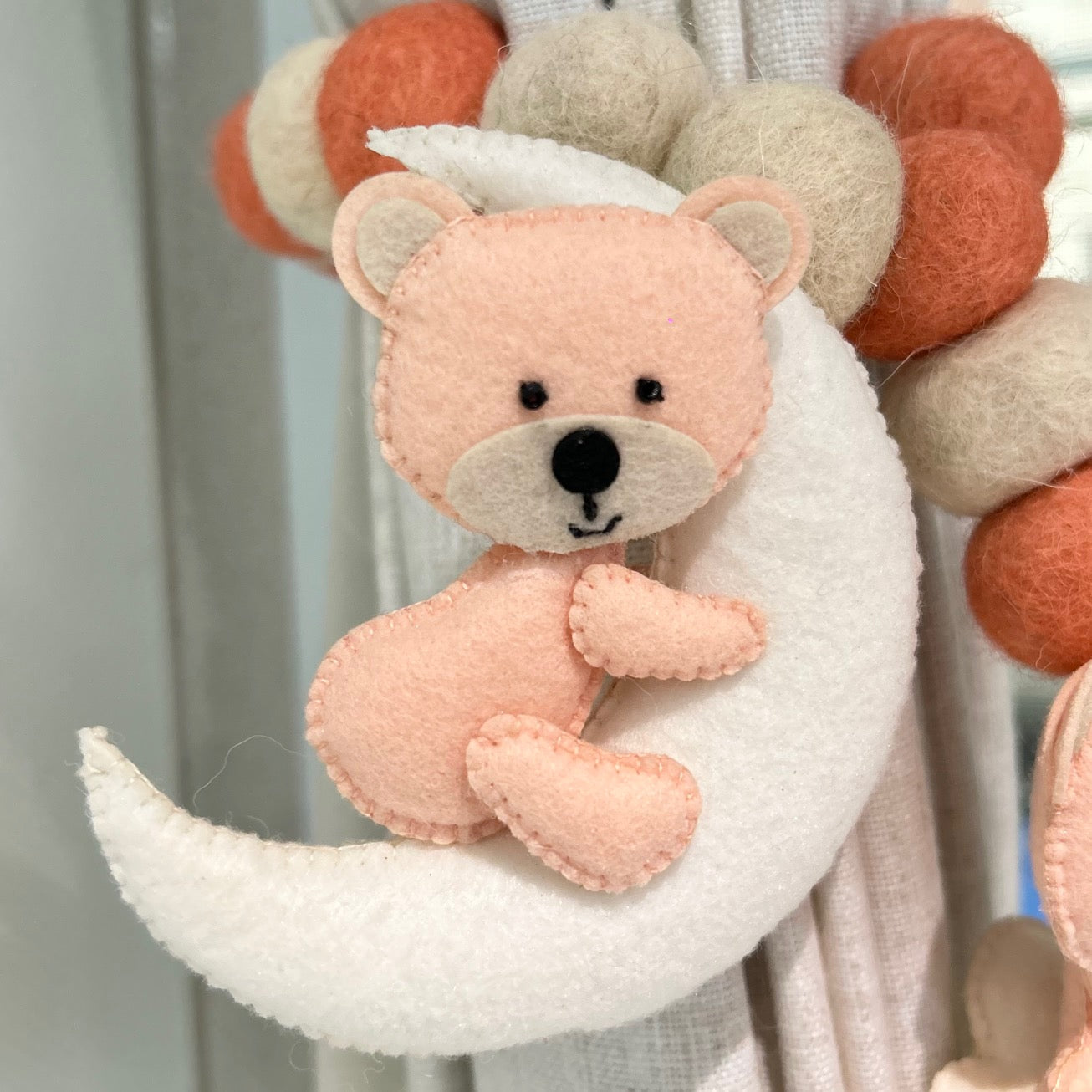 Curtain Tie
