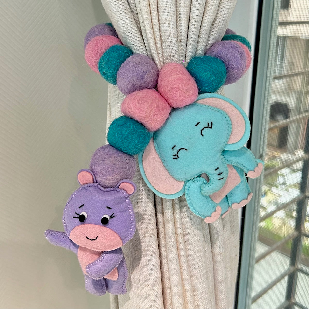 Curtain Tie