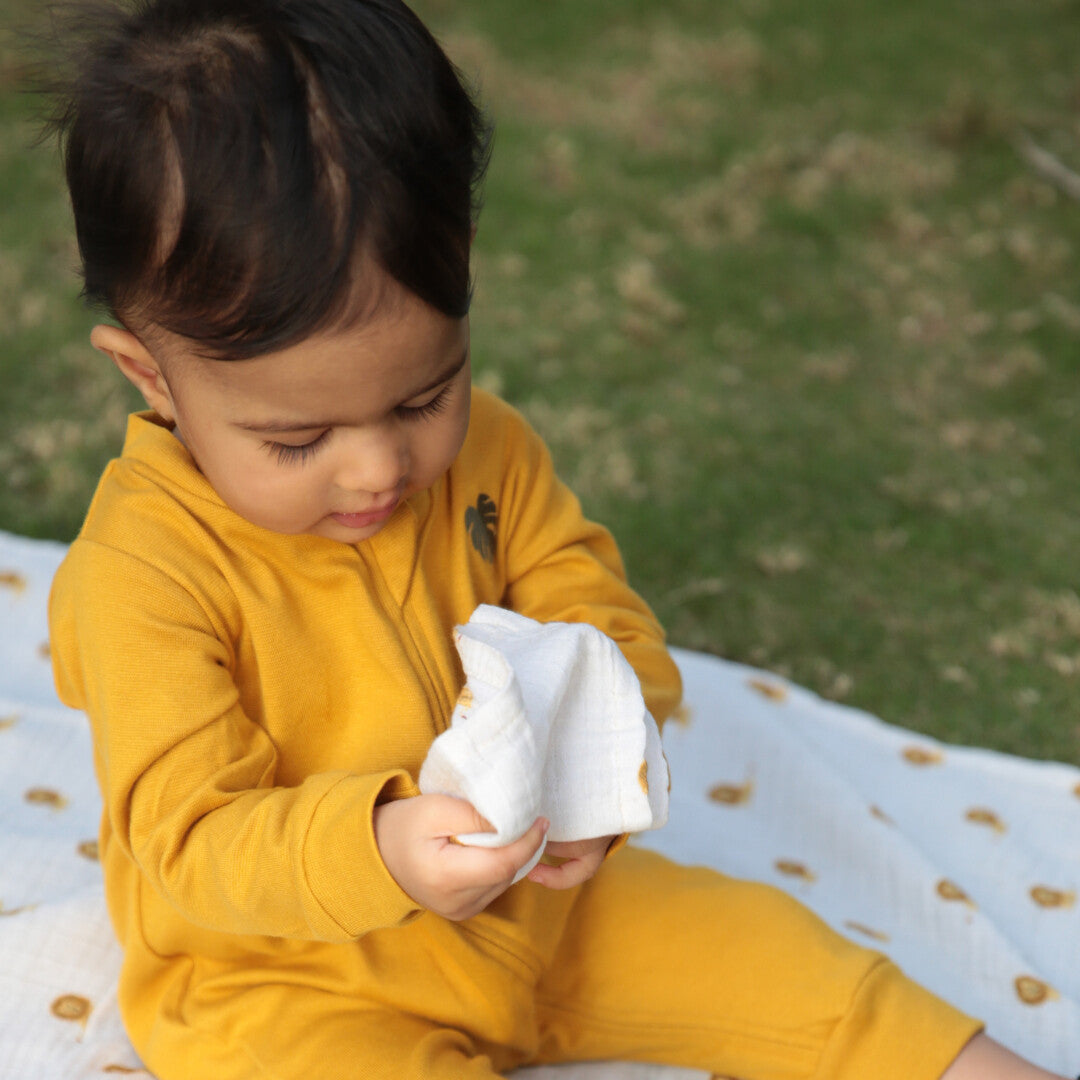 Dulaar Organic Muslin Face Napkin (Set of 4)