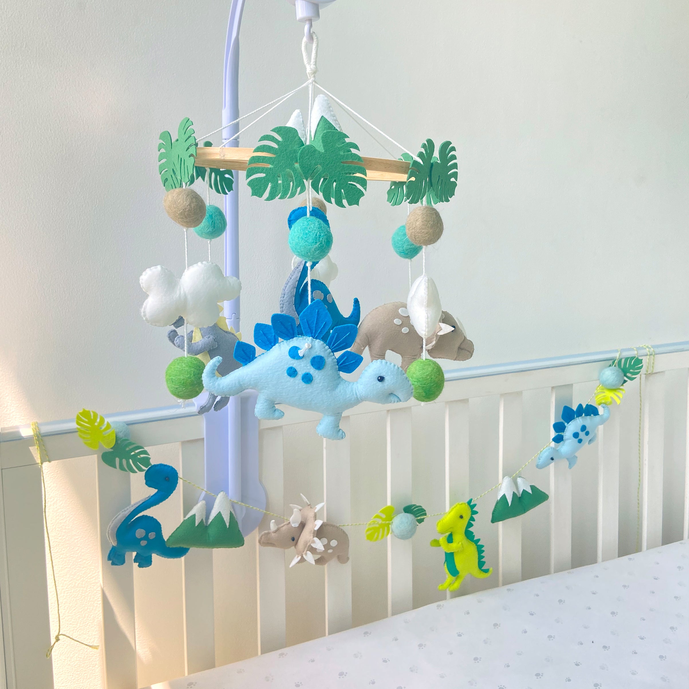 Baby Dinosaurs Themed Cot mobile