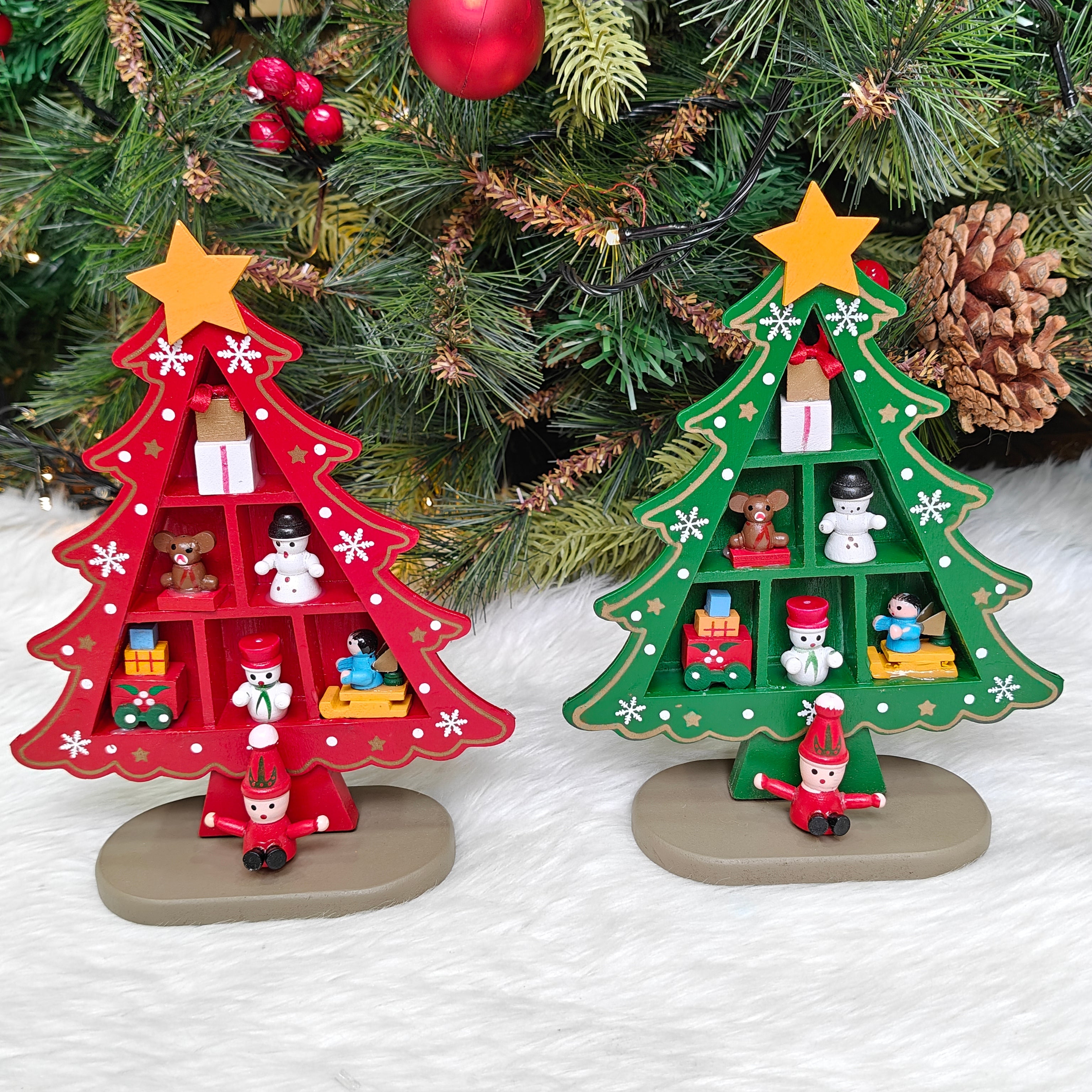 Wooden DIY Mini Snowflake Tabletop Tree (Green)