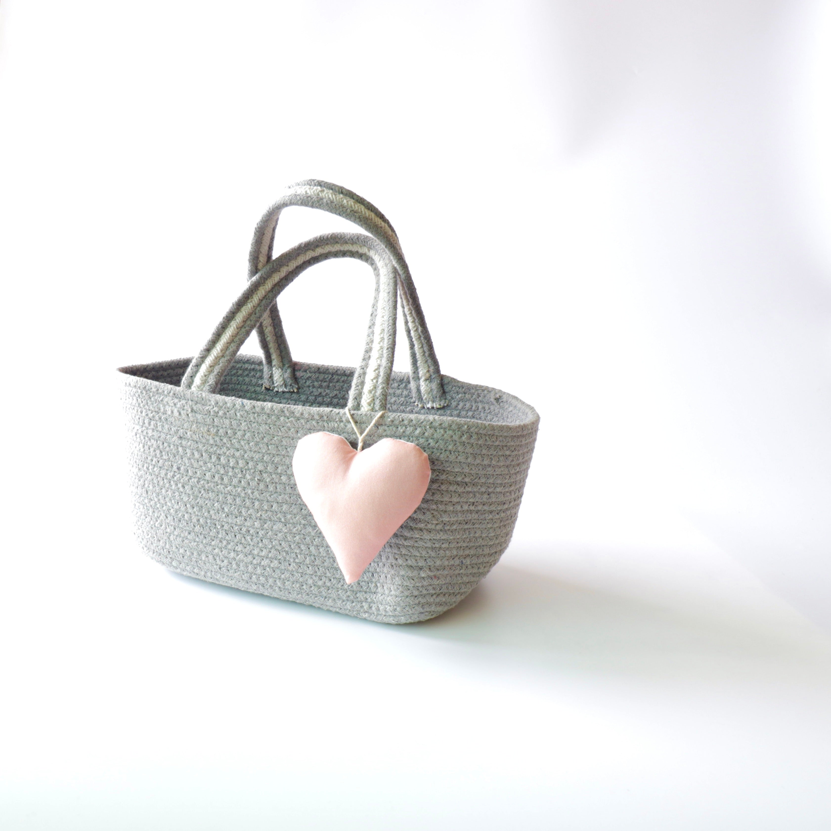 Dreamy Gift Basket (Grey)