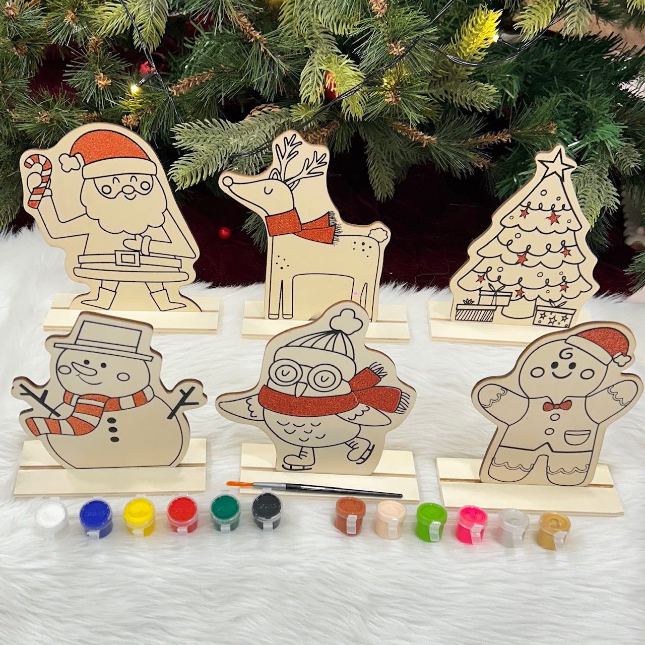 Wooden DIY Xmas Paintkit With Stands (Set of 6)