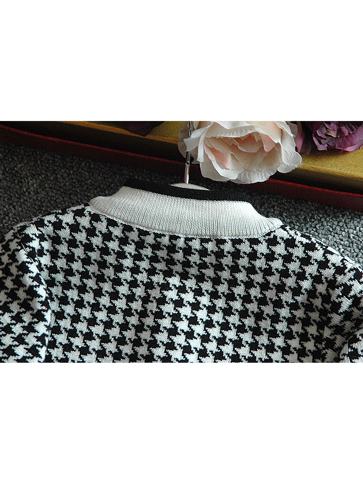 Little Surprise Box Black Houndstooth 2 pcs Cardigan & skirt Winterwear set for Girls