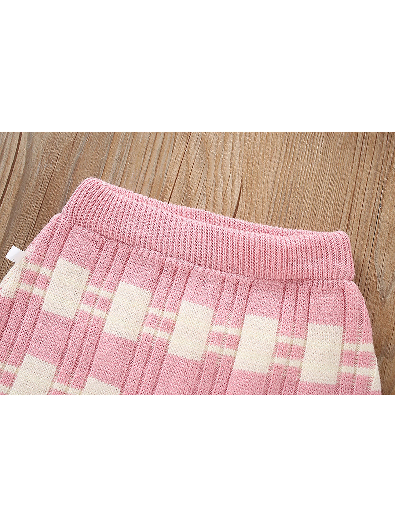 Little Surprise Box Pink & White Checkered Pull over style 2 pcs top & Skirt Winterwear set for Girls