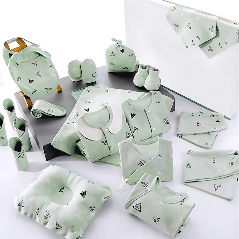 Newborn Baby Boy/Baby Girl 22 pcs Gift Box, Mint Green (0 - 12 Months)