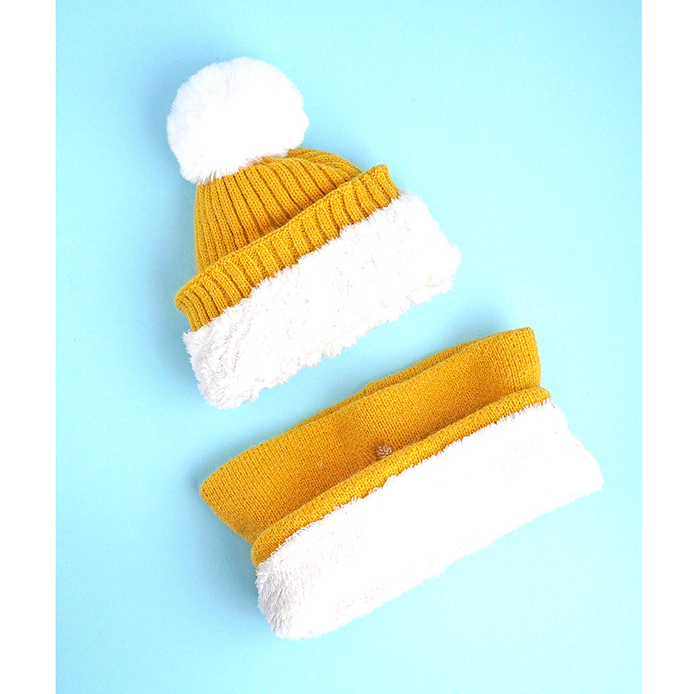 Little Surpise Box 2Pcs Occur White Bear Themed Beanie Winter Cap With Matching Neck Cuff Style Muffler For Kids