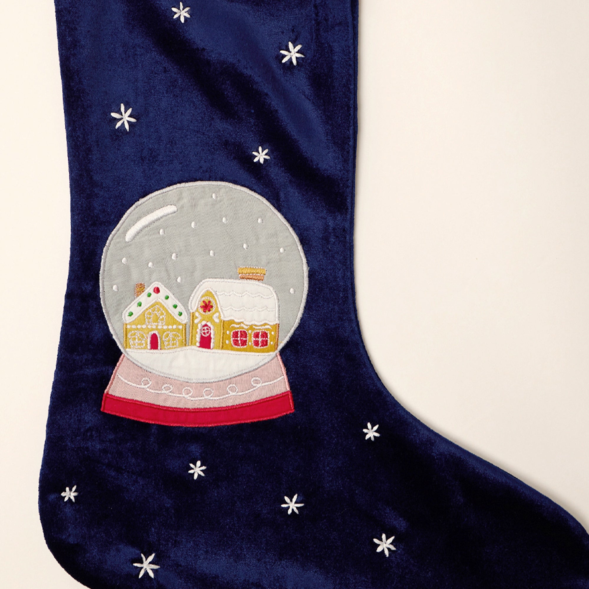 Wonderland Snowglobe Stocking