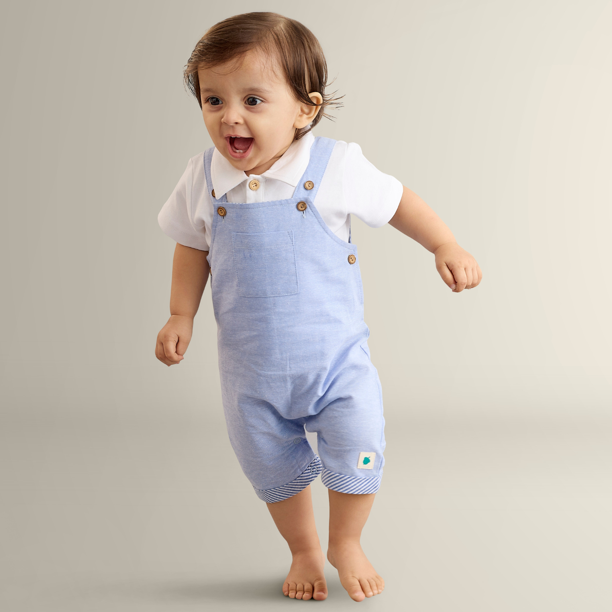 Brooks Chambray Dungaree With Knit Collared Tee - Blue & White