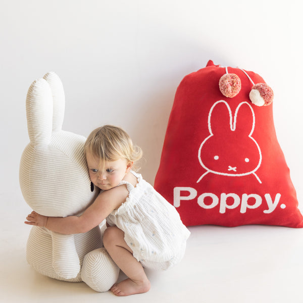 Miffy Santa Sack -Base: Red Letter: Oatmeal